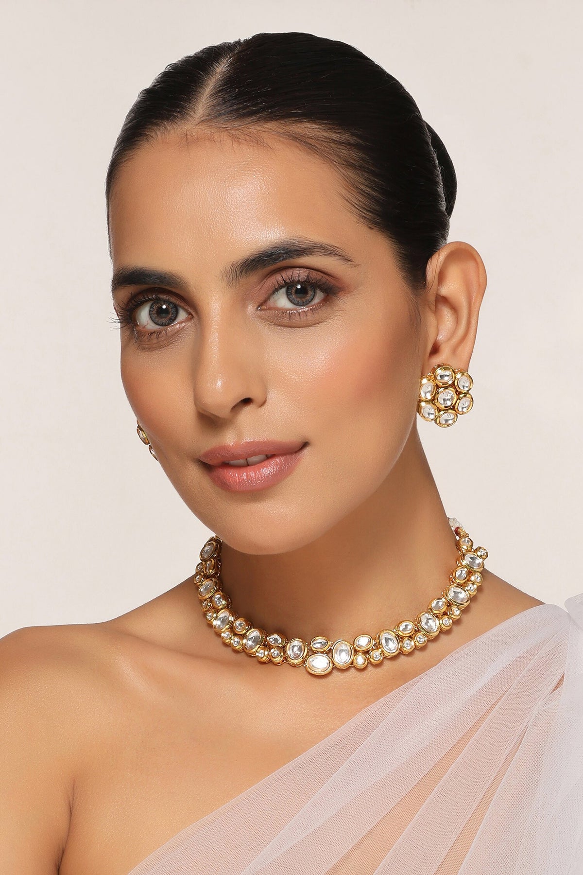 Kundan Embellished Choker Set
