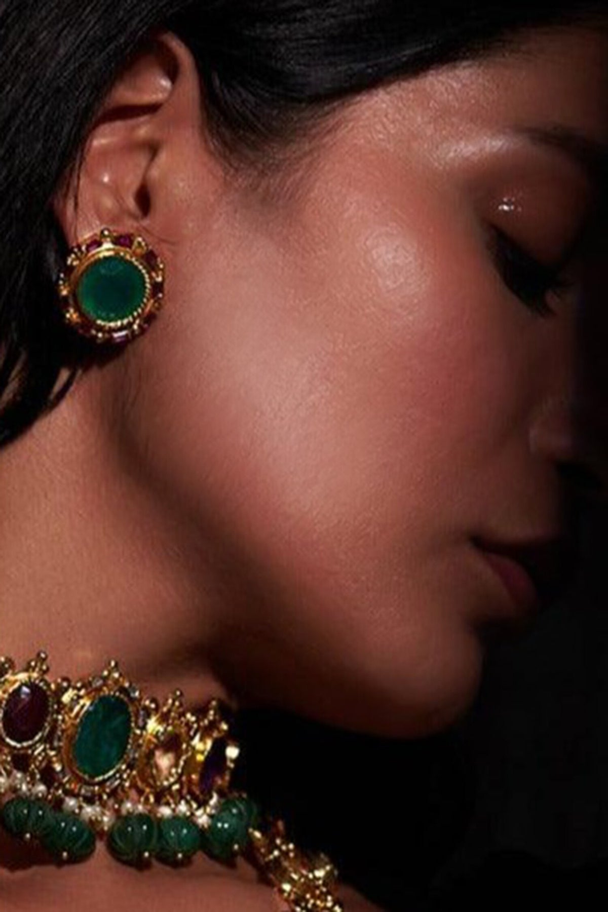 Multi Color Jadau Stones Necklace Set