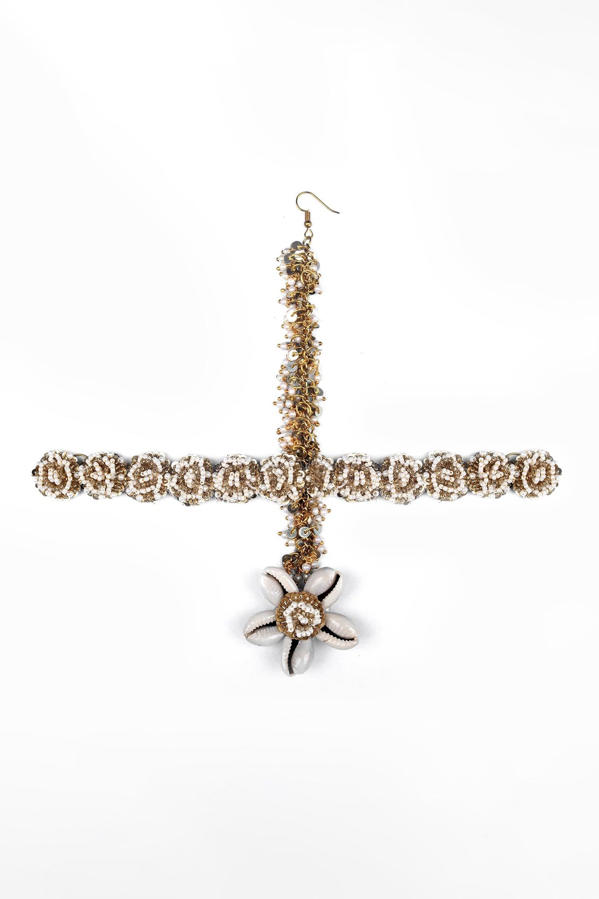 Floral Drop Gold & White Mathapatti