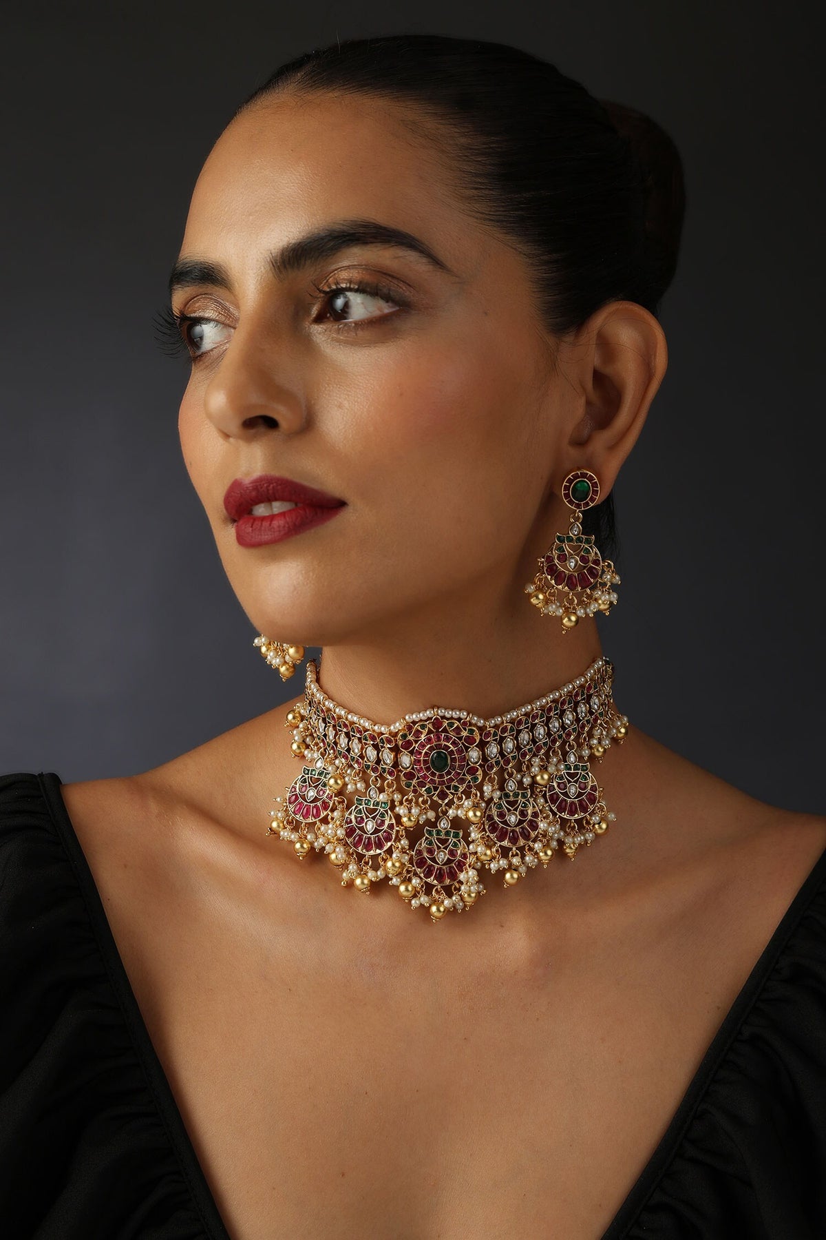 Kundan Jadau Floral Half Moon Choker Set