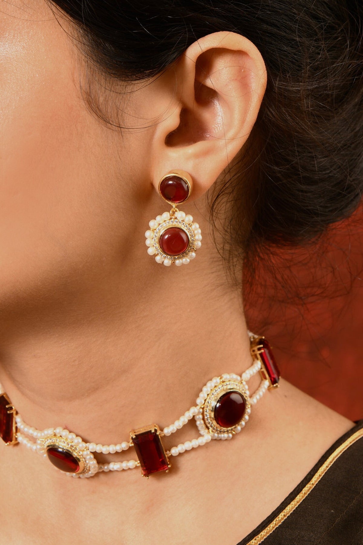 Royalty Hydro Ruby Studded Choker Set