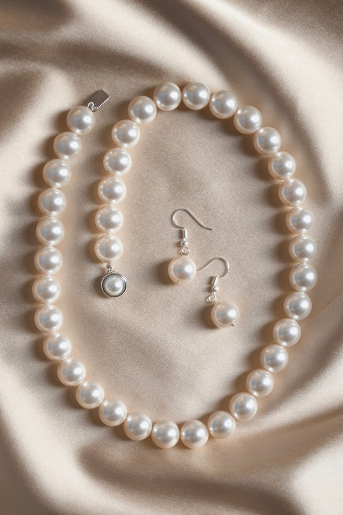 Empress Pearl Embellished Necklace Set