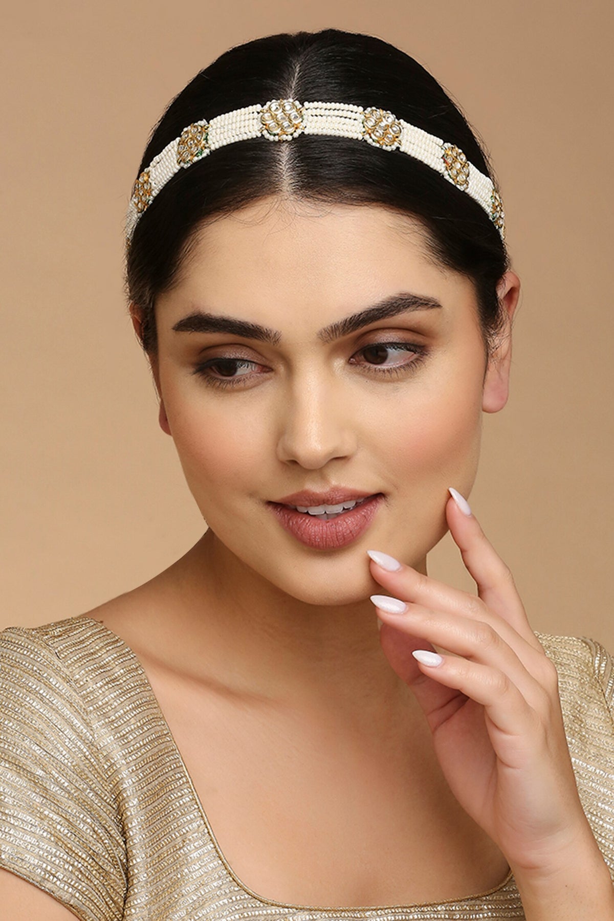 Pearl Embellished Floral Mathapatti