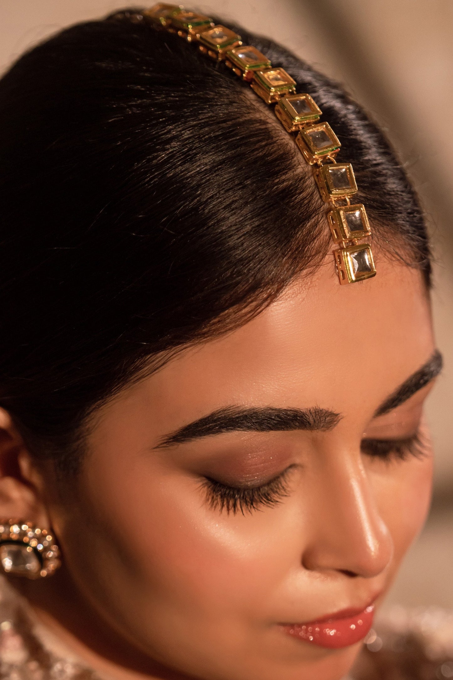 Pari Embellished Maangtikka