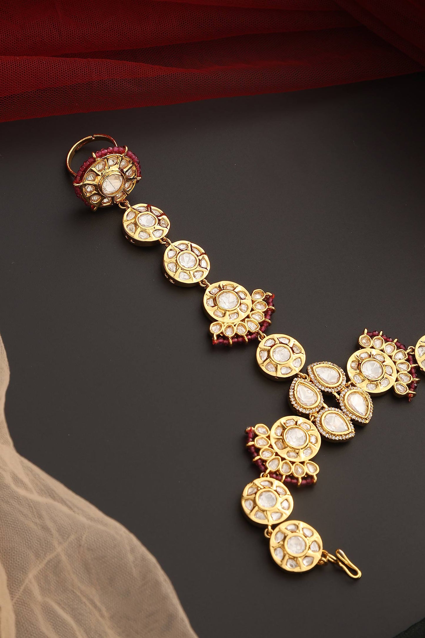 Polki Embellished Haathphool