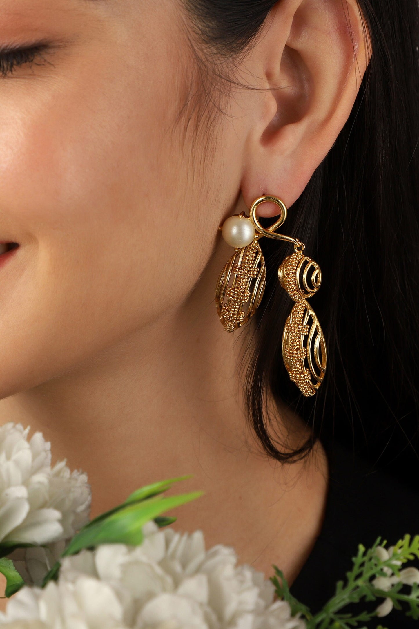 Leaflet Swerve Earrings