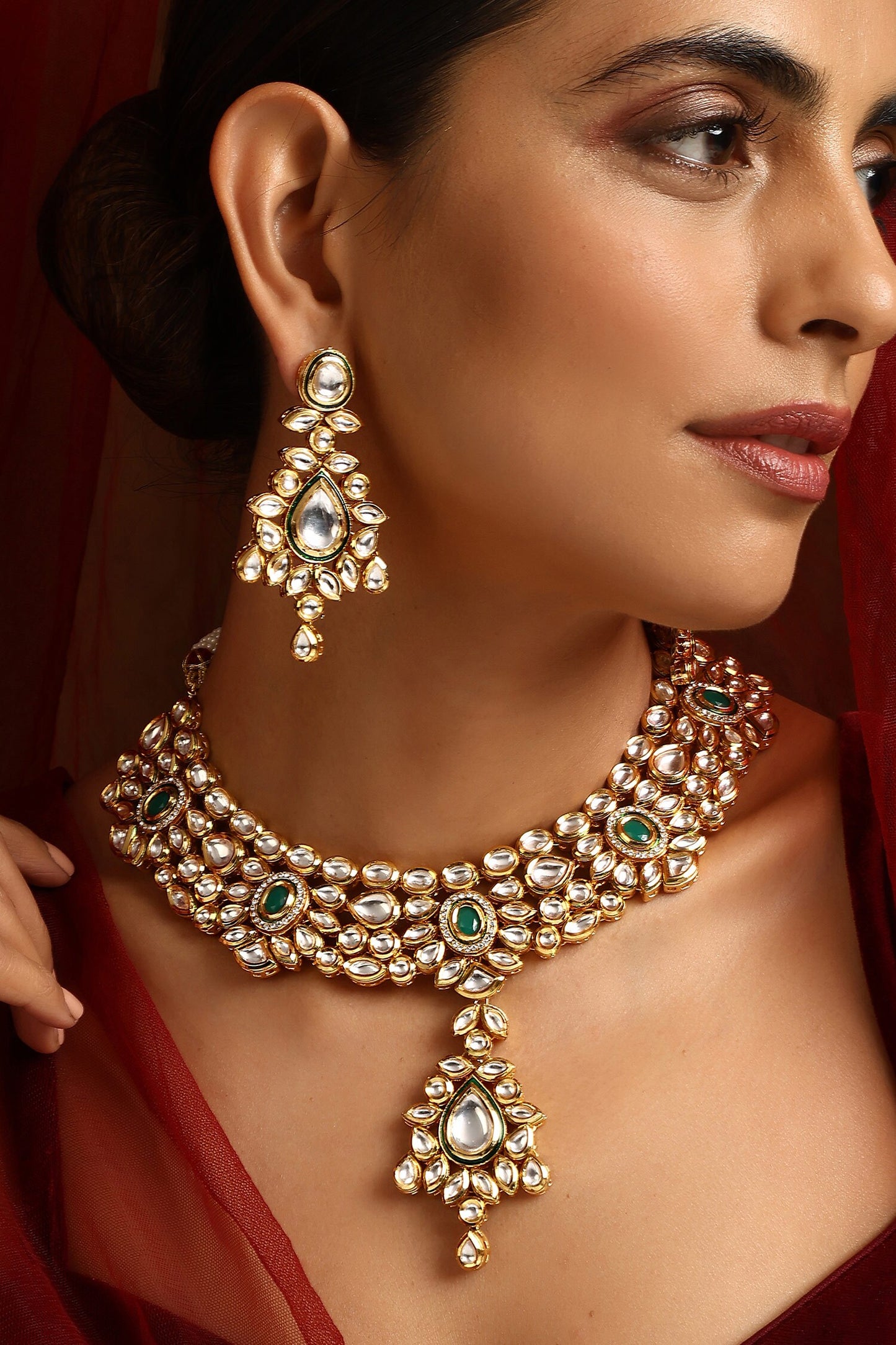 Kundan Studded Necklace Set
