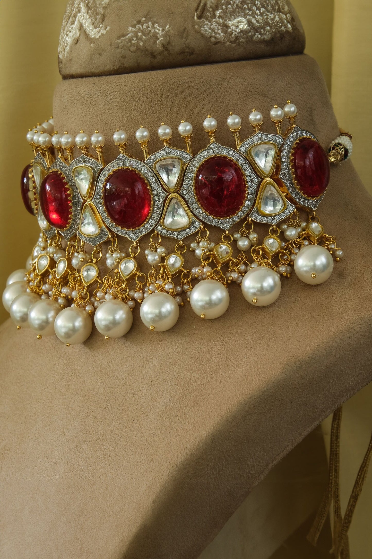 Mughal Carved Choker Set