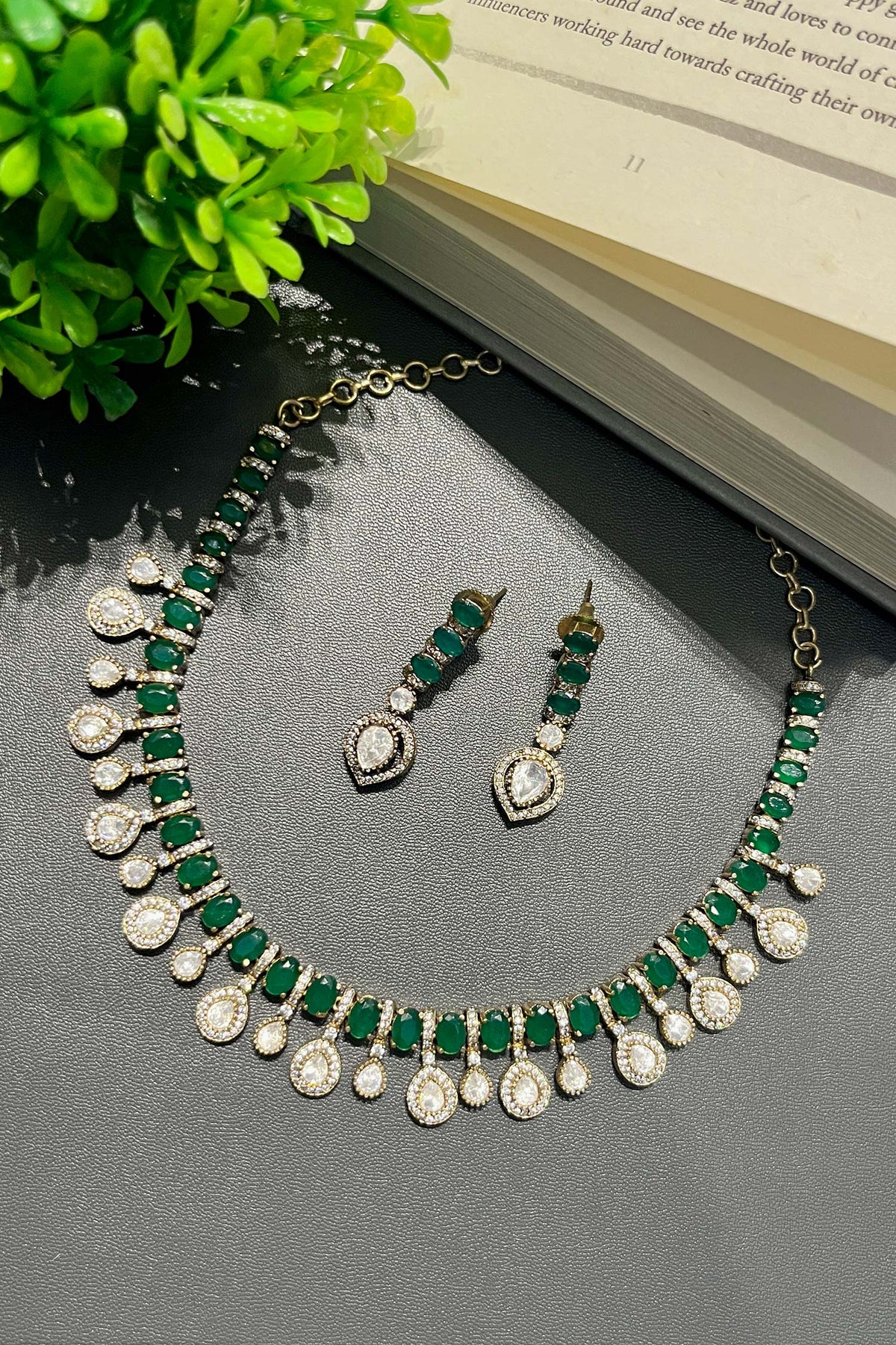 Polki Embellished Necklace Set