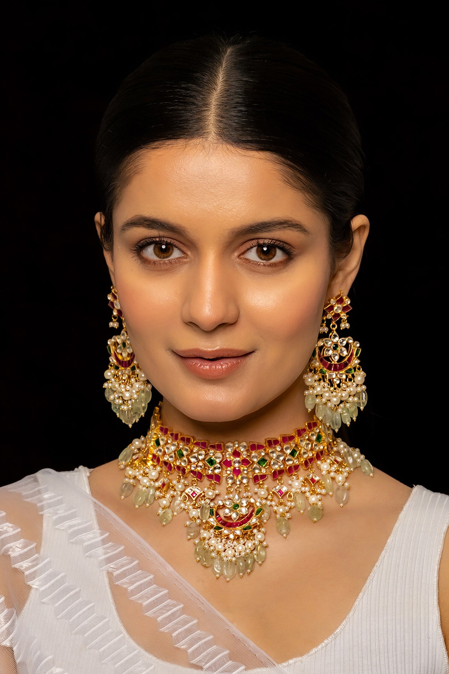 Floret Cutwork Kundan Embellished Necklace Set