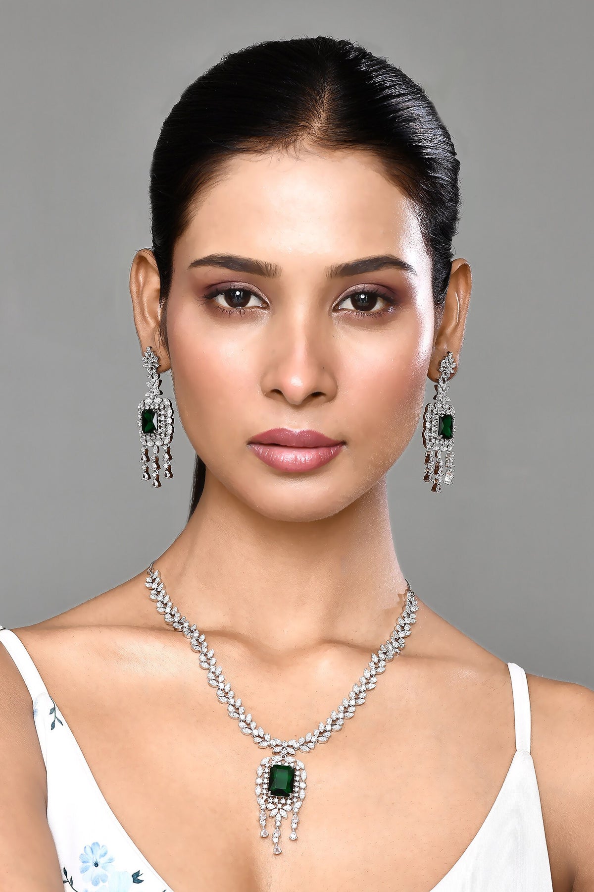 Stone Studded Foliage Drop Necklace Set