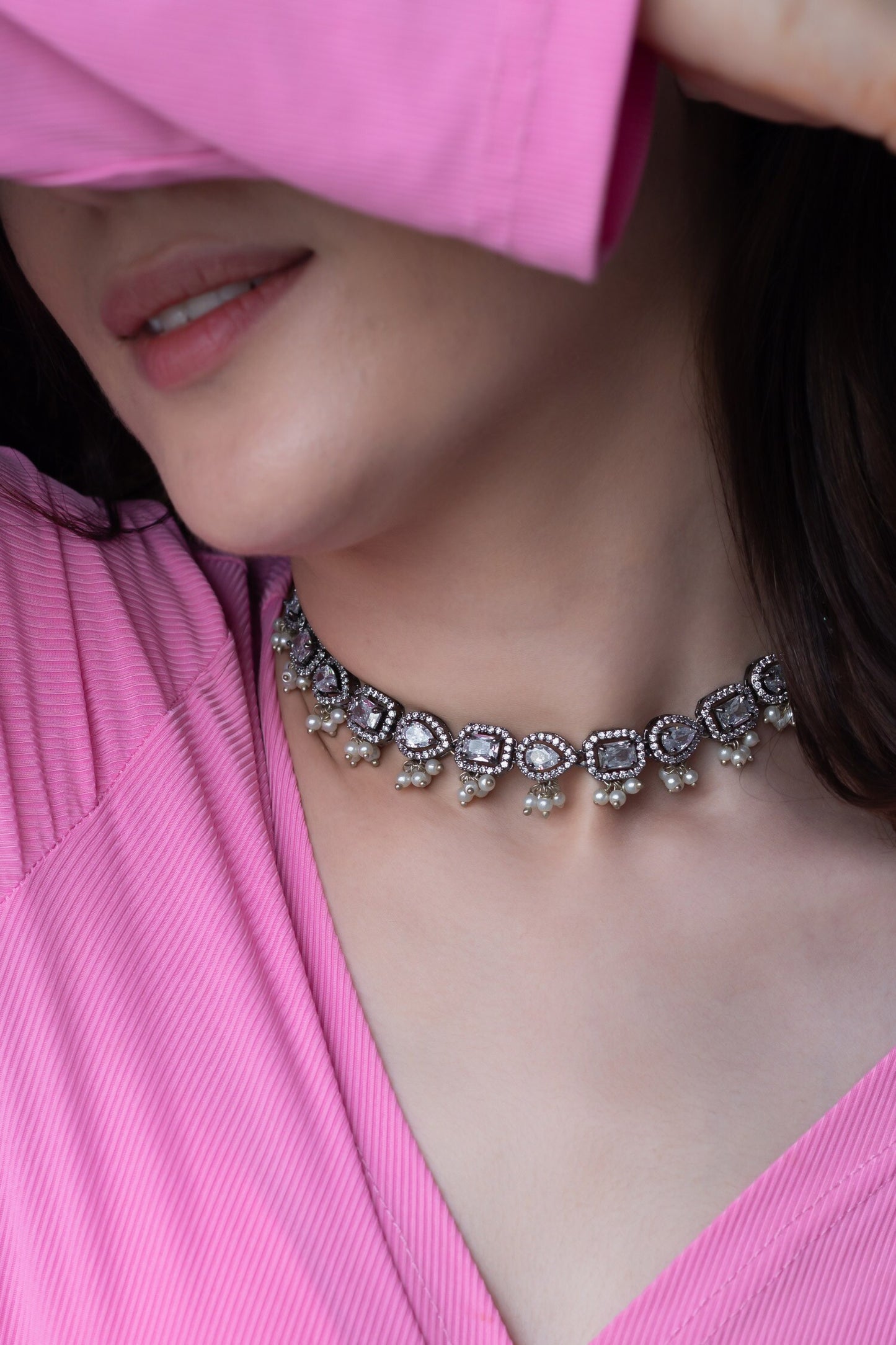 Faux Diamond Embellished Necklace