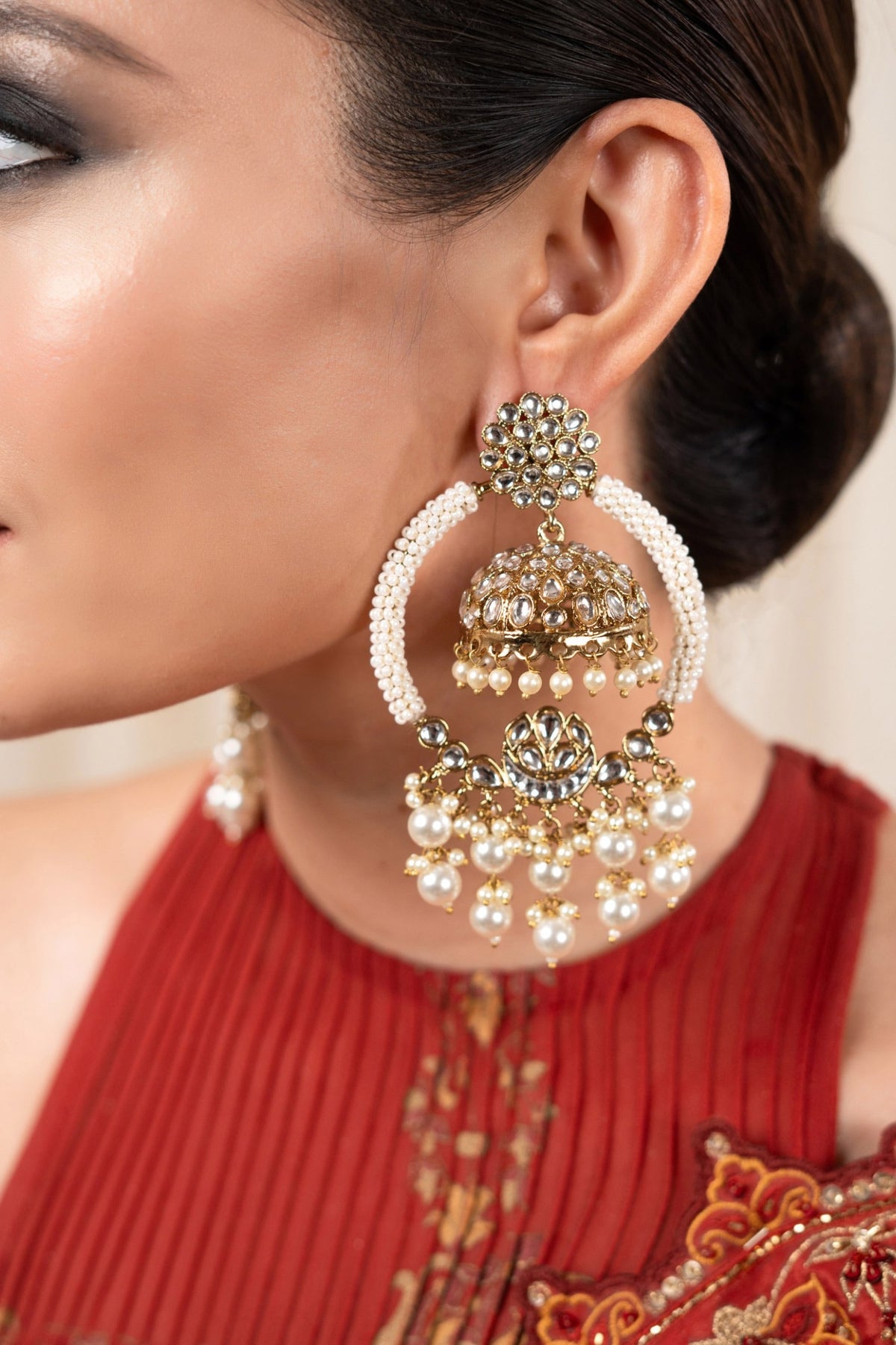 Amala Phoolista Kundan Chandbalis
