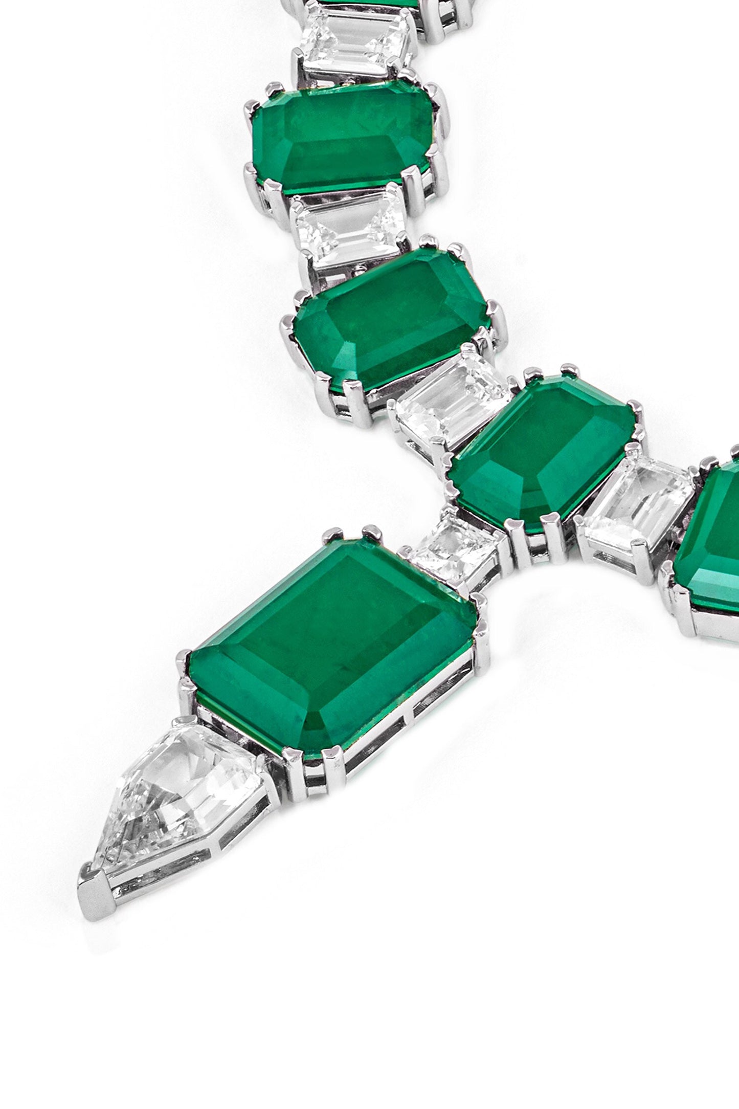 Doublet Emerald Stone Embellished Drop Choker
