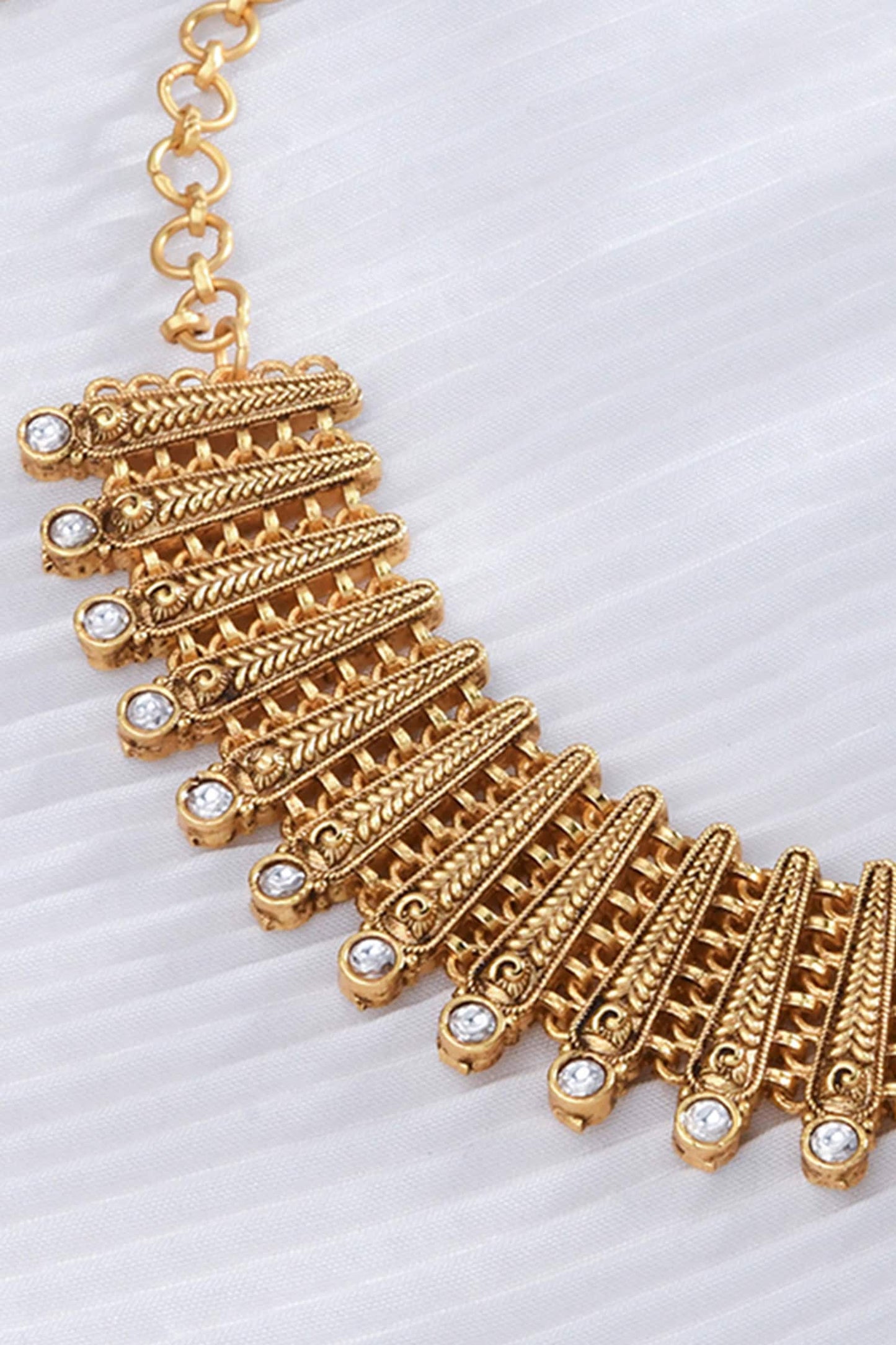 Vine Bar Flat Necklace