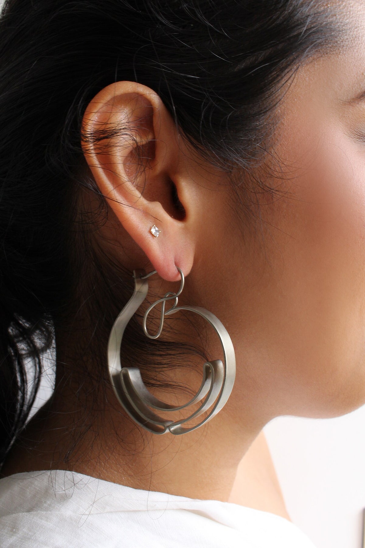 Orion Rippling Ribbon Hoops