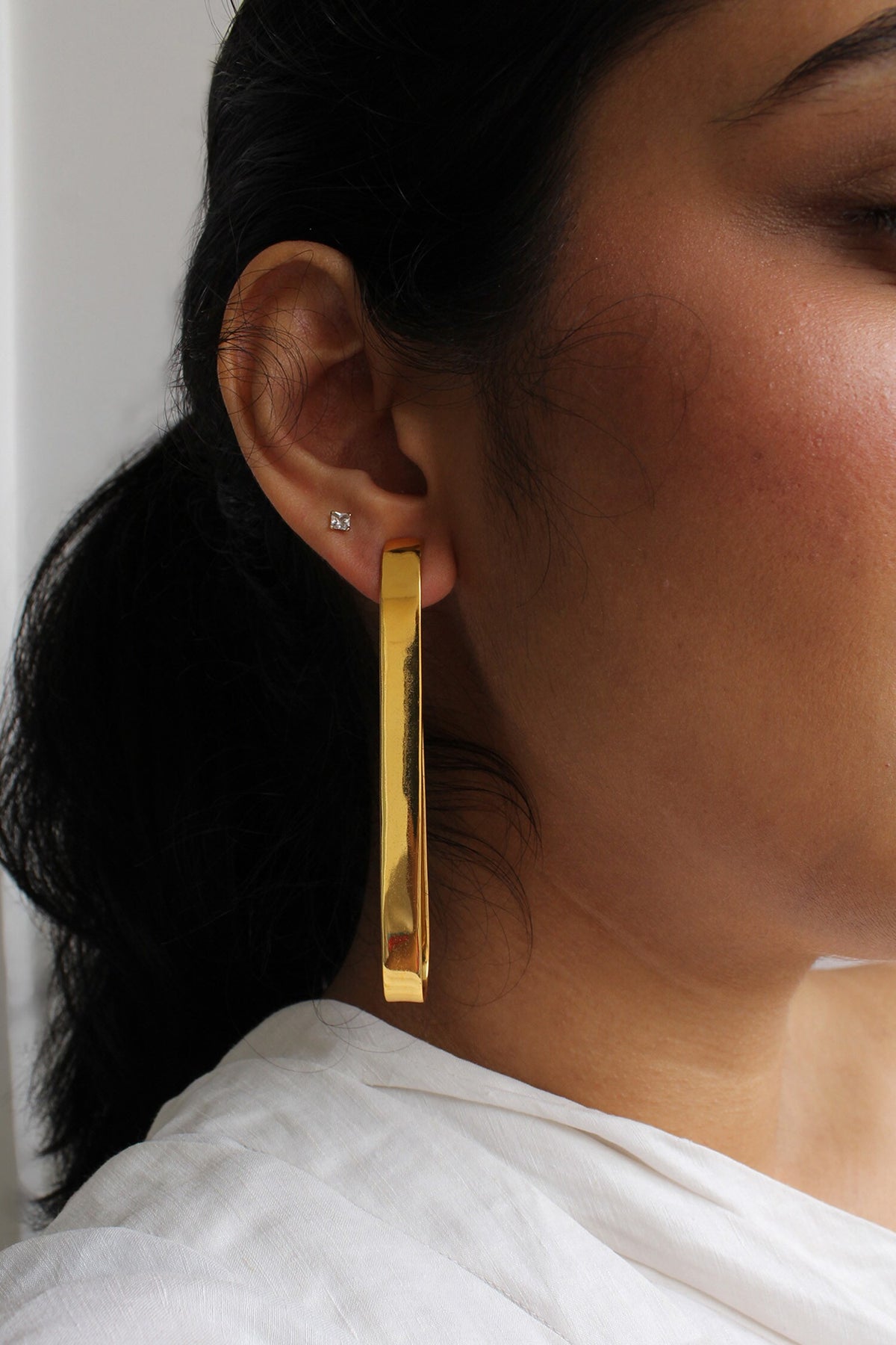 Rippling Ribbon Hoops