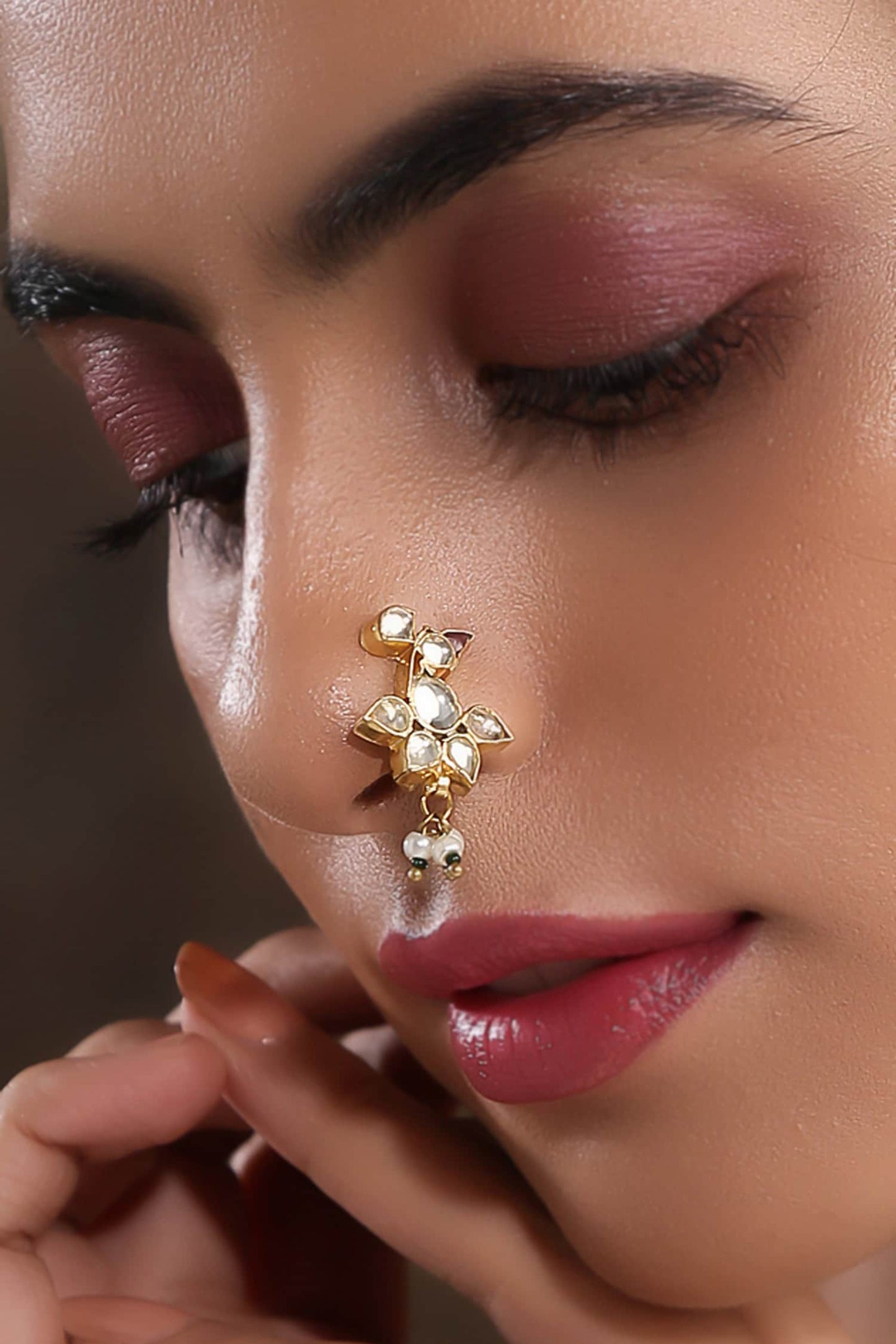 Kundan Embellished Nosepin