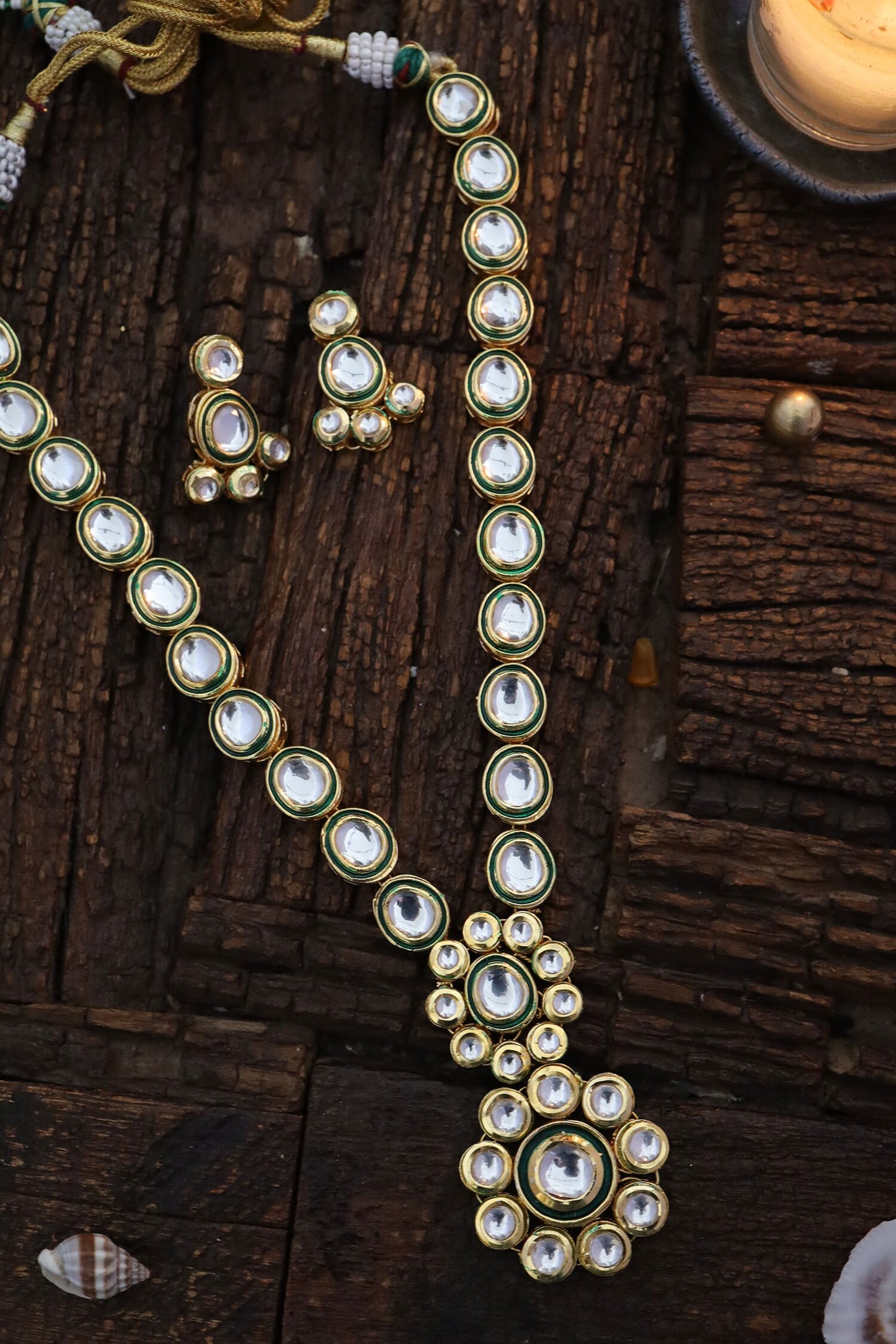 Floral Pendant Necklace Set
