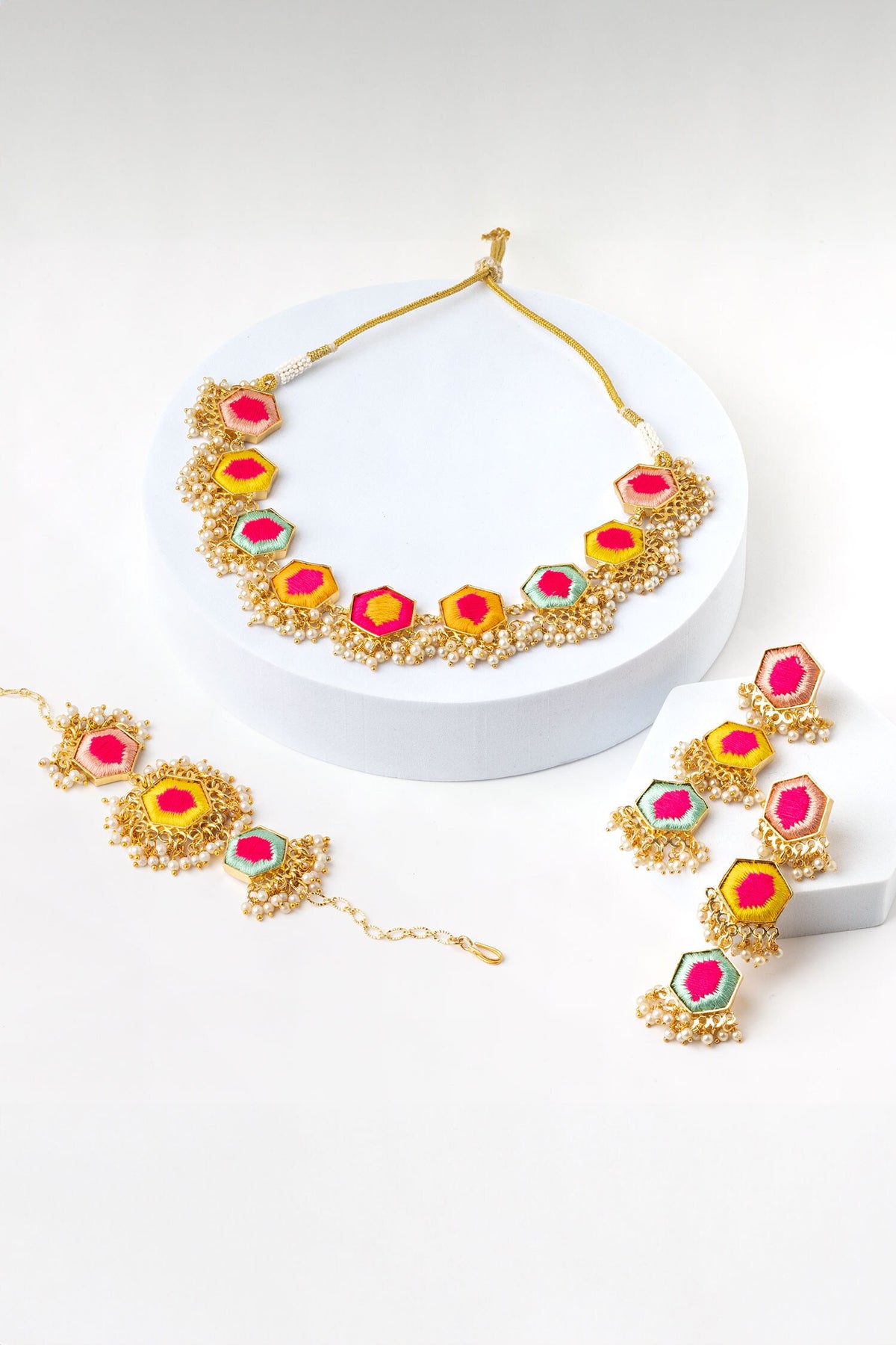 Mystic Lily Embellished Necklace Set