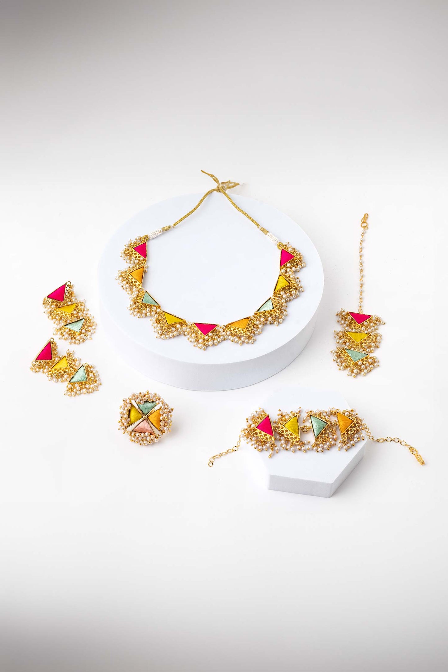 Triangular Motif Necklace Set