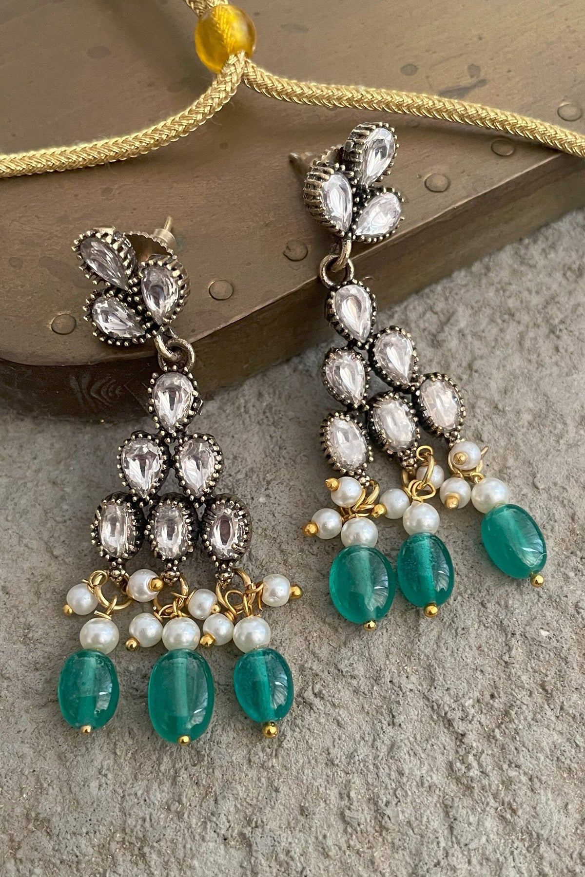 Amaira Emerald Polki Embellished Necklace Set