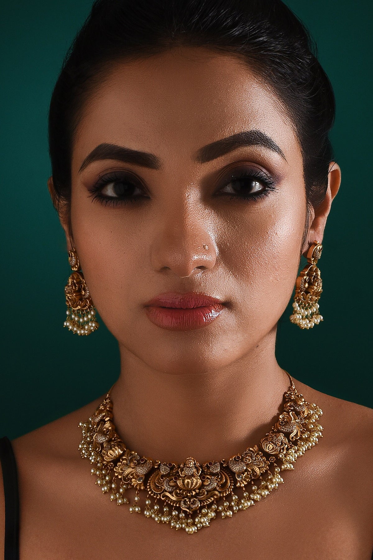 Sacred Aura Peacock Carved Necklace Set