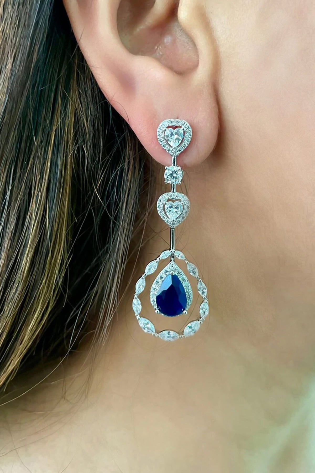 Layered Sapphire Embellished Tear Drop Necklace Set