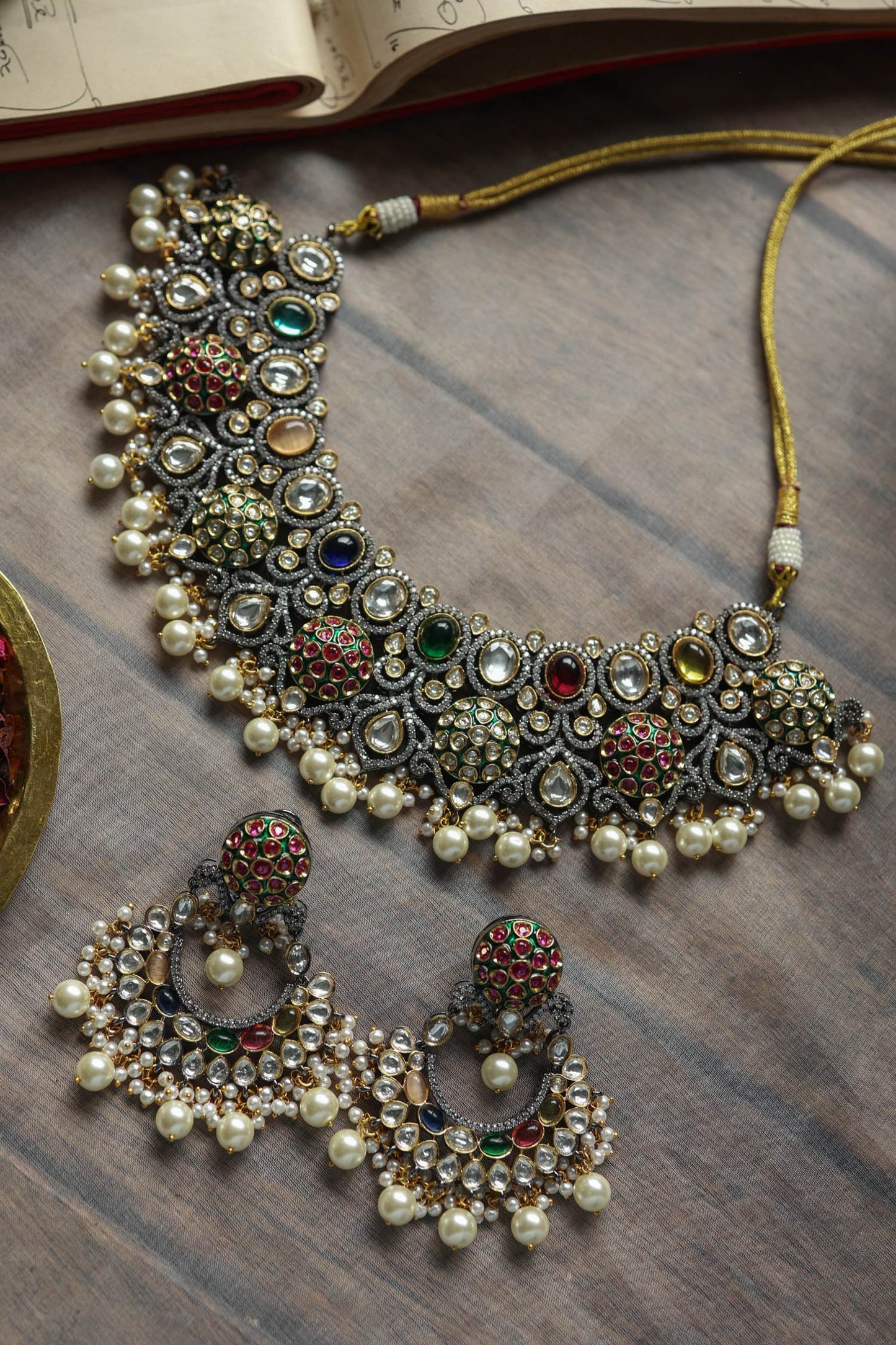 Multicolor Polki Pearl Choker Set