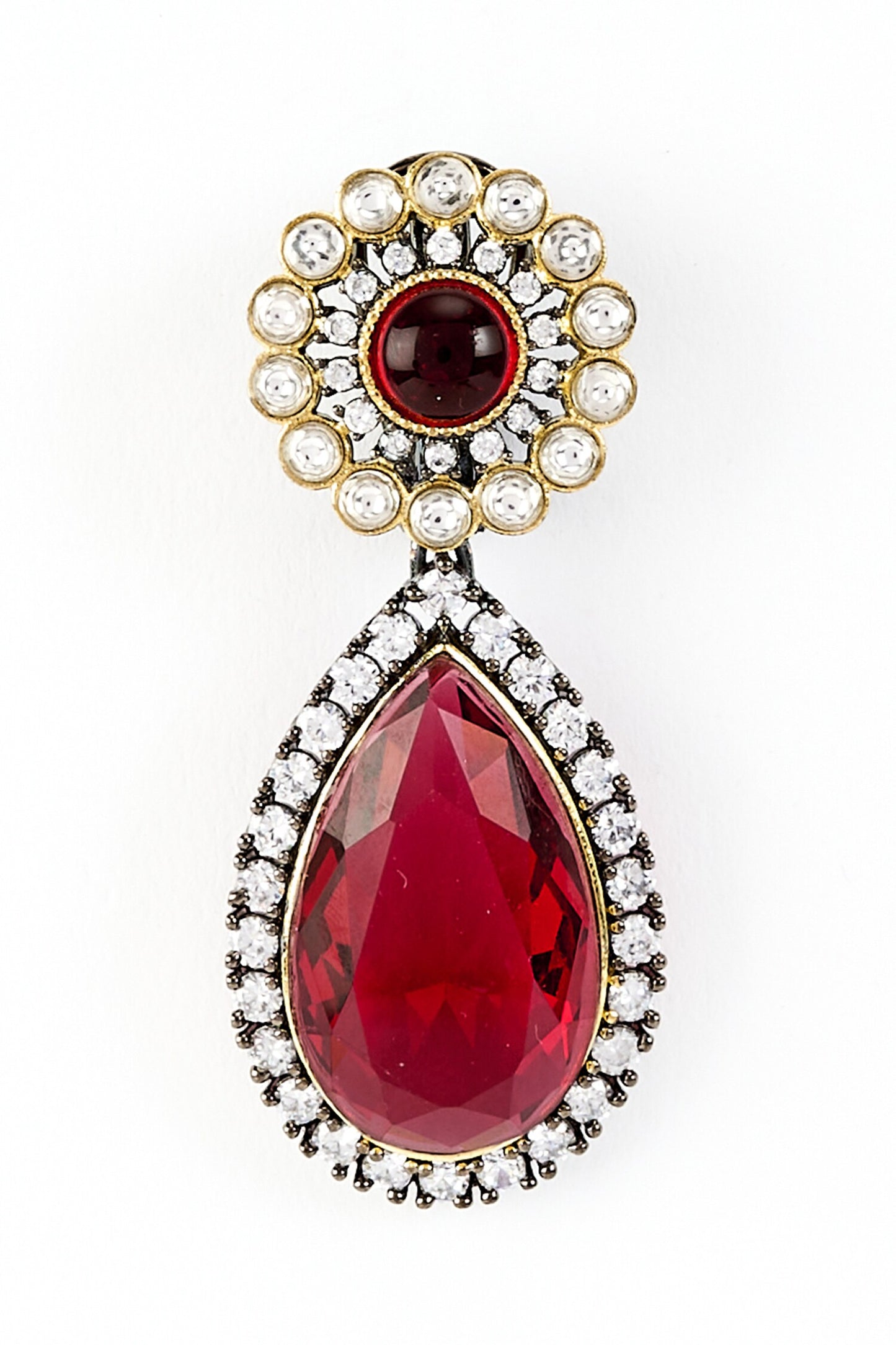 Zircon Embellished Necklace Set