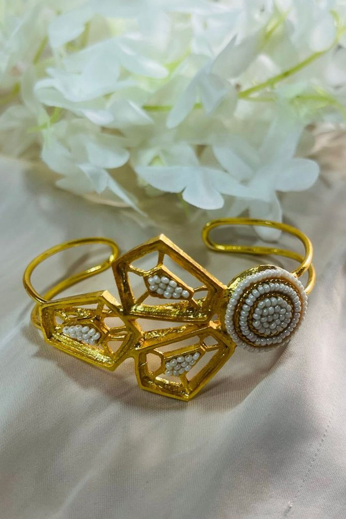 Gold Pearl Embellished Lantern Bracelet