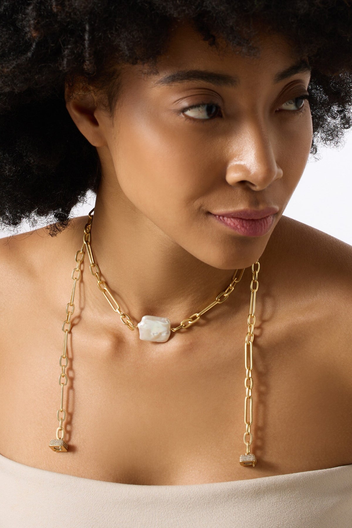 Uzara Baroque Pearl Necklace