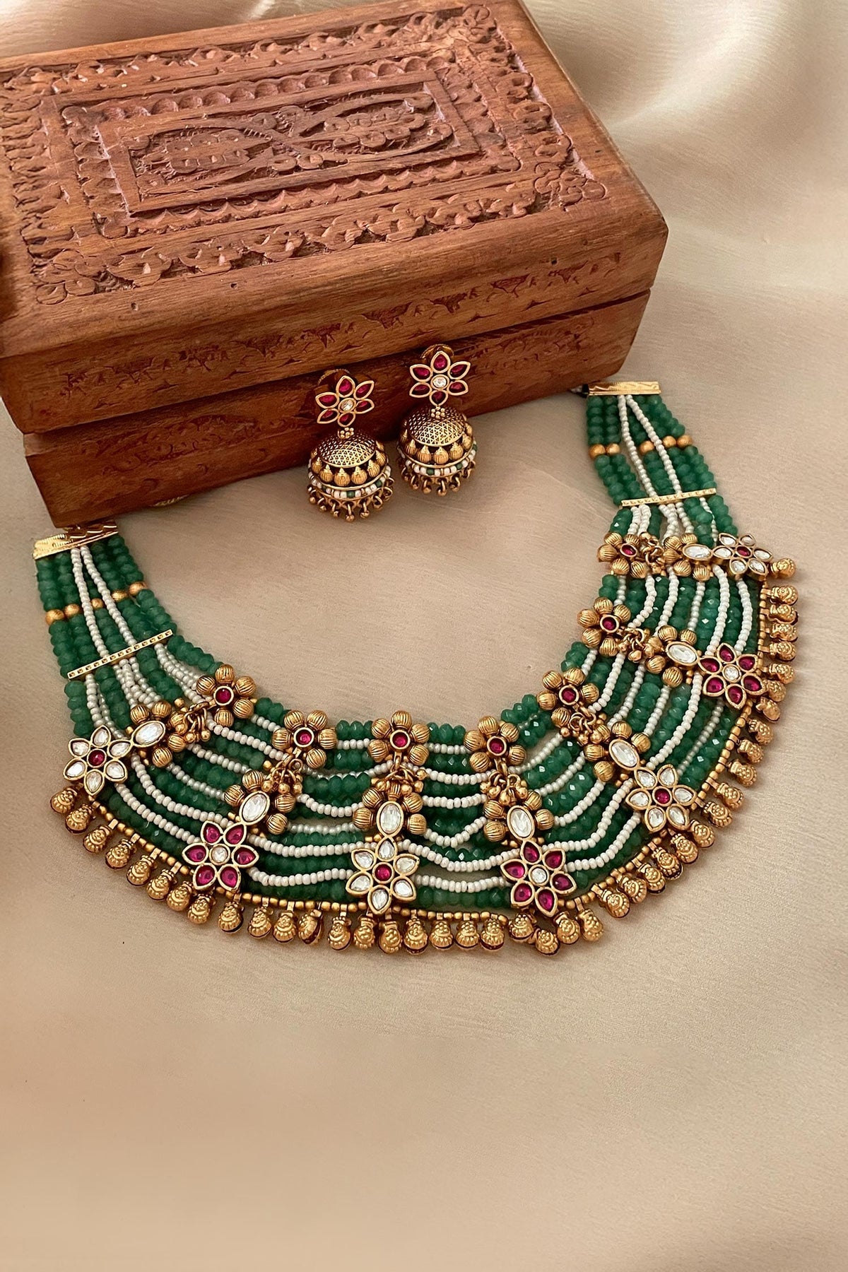 Green Designer Necklace & Earring Set