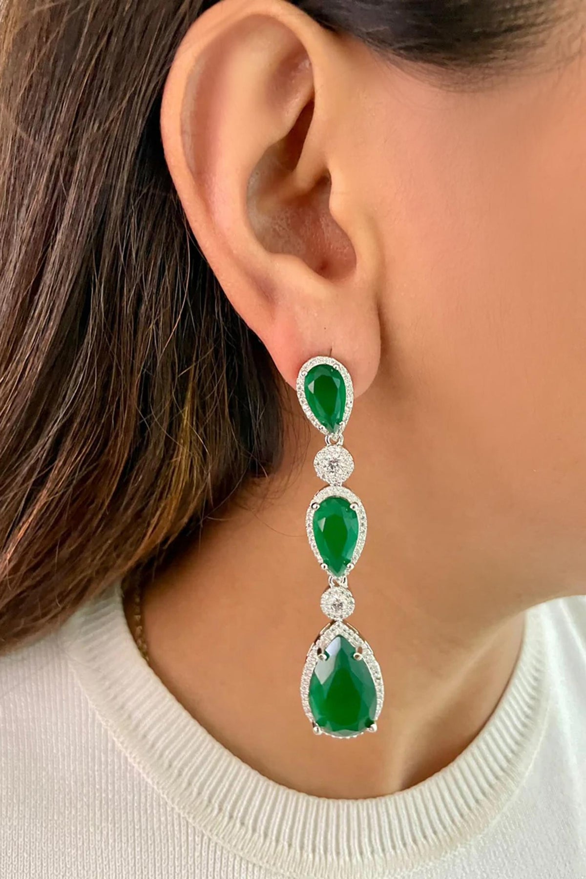Emerald Diamond Stones Infinity Necklace Set