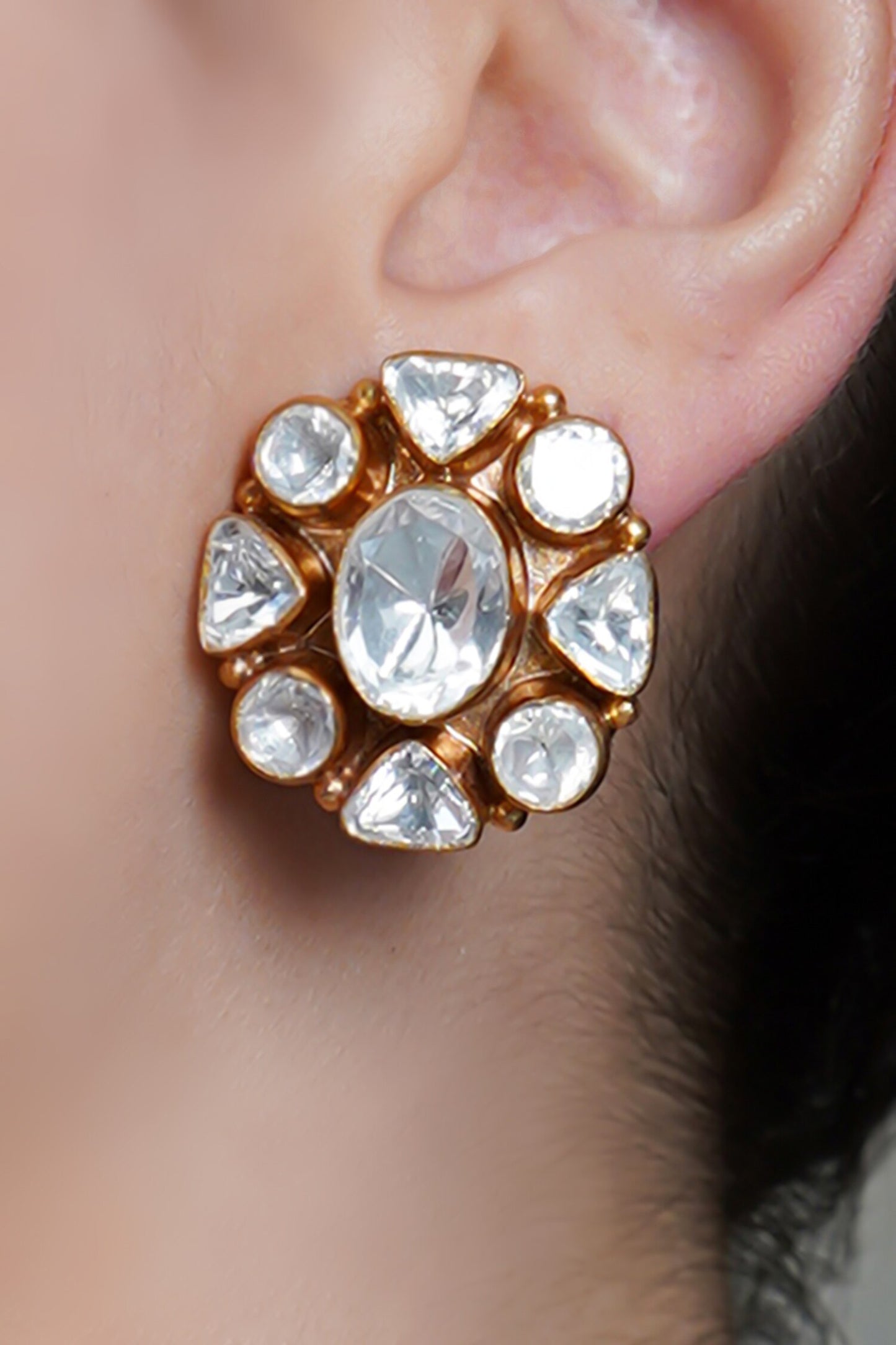 Glimmer Nest Kundan Stud Earrings
