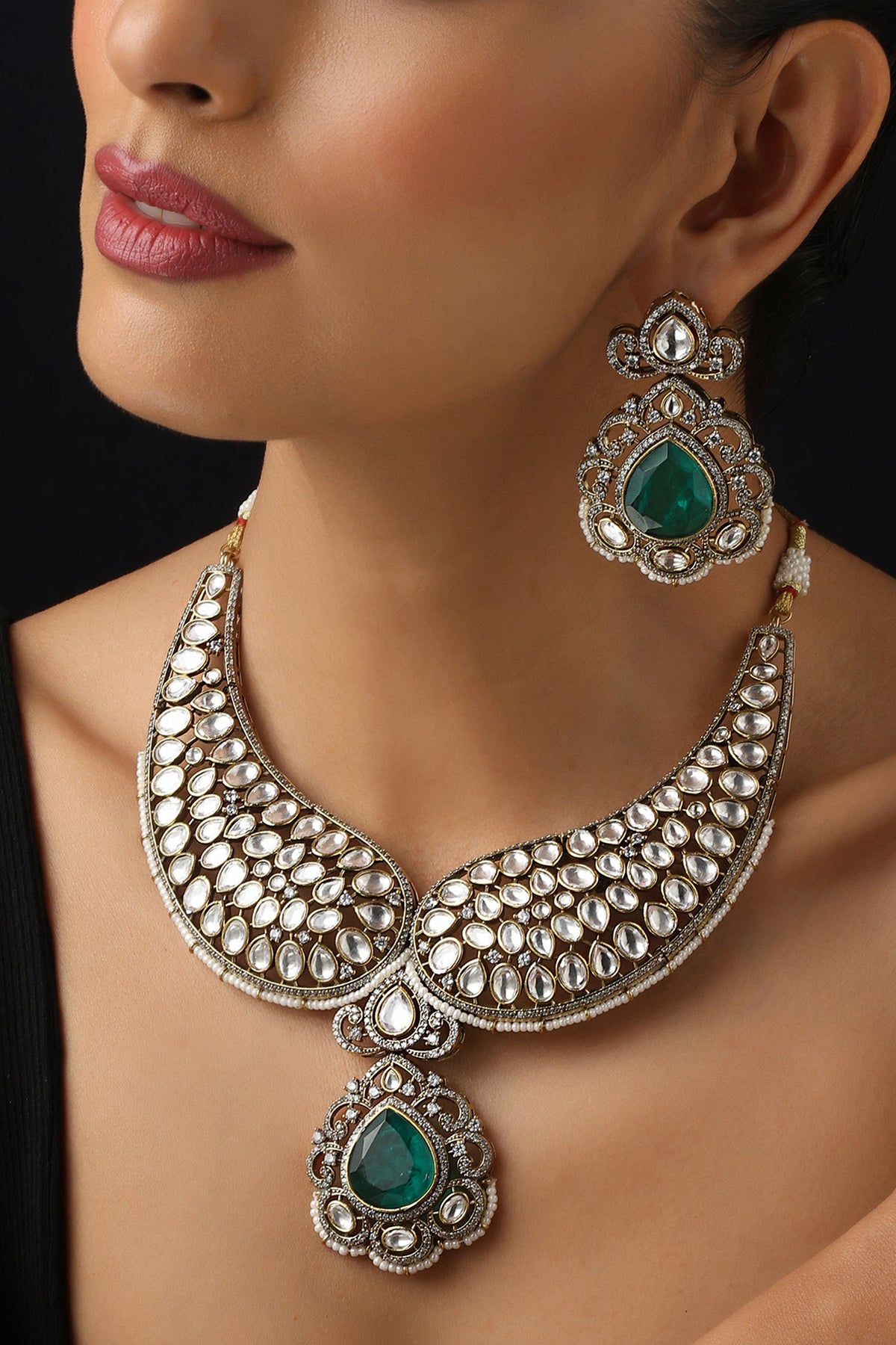Emerald & Polki Necklace Set