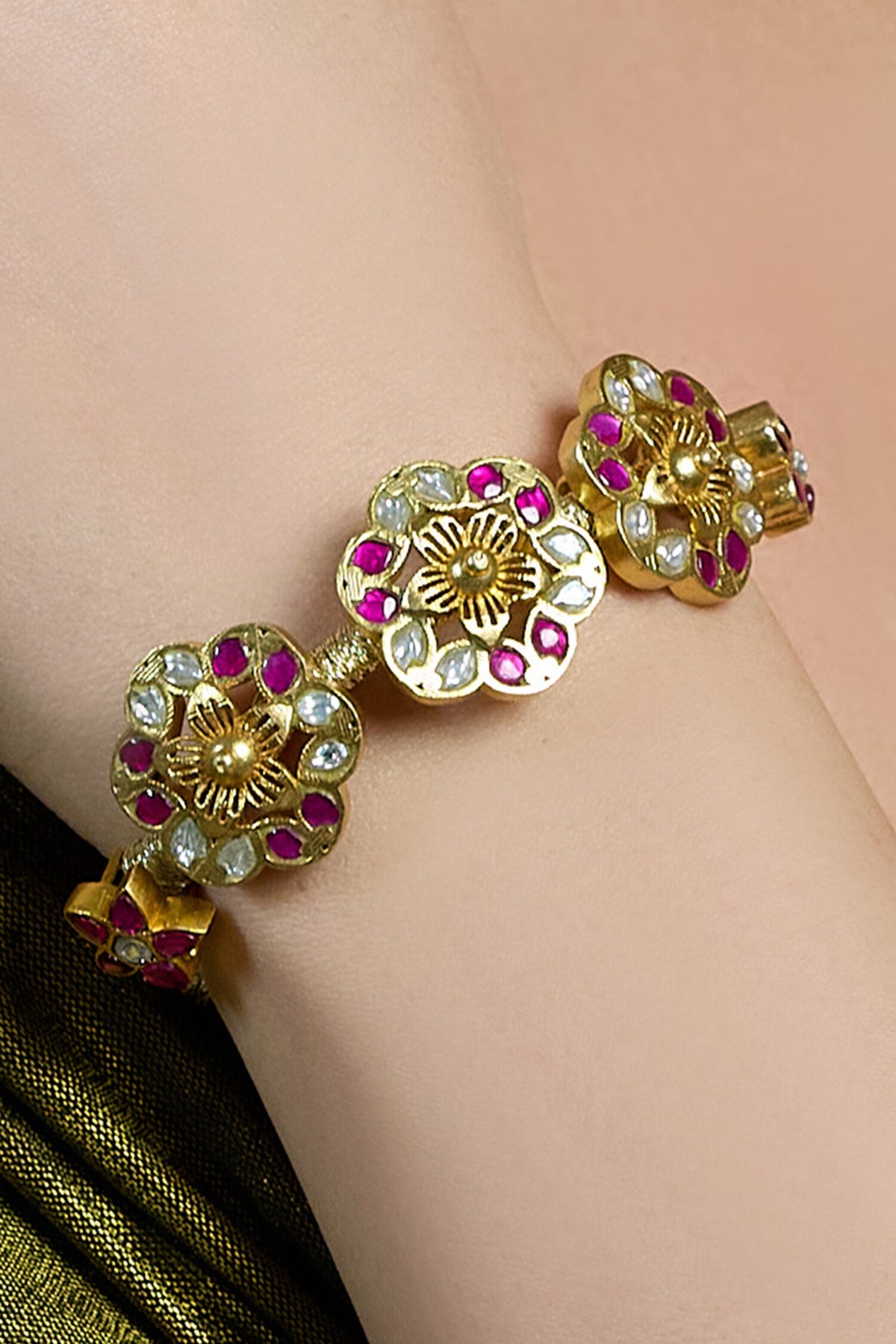 Verdant Glow Charm Bracelet