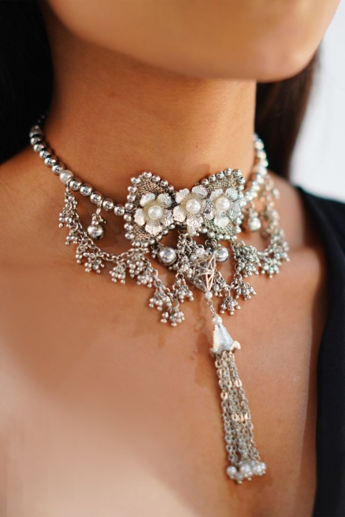 Nirali Embellished Choker