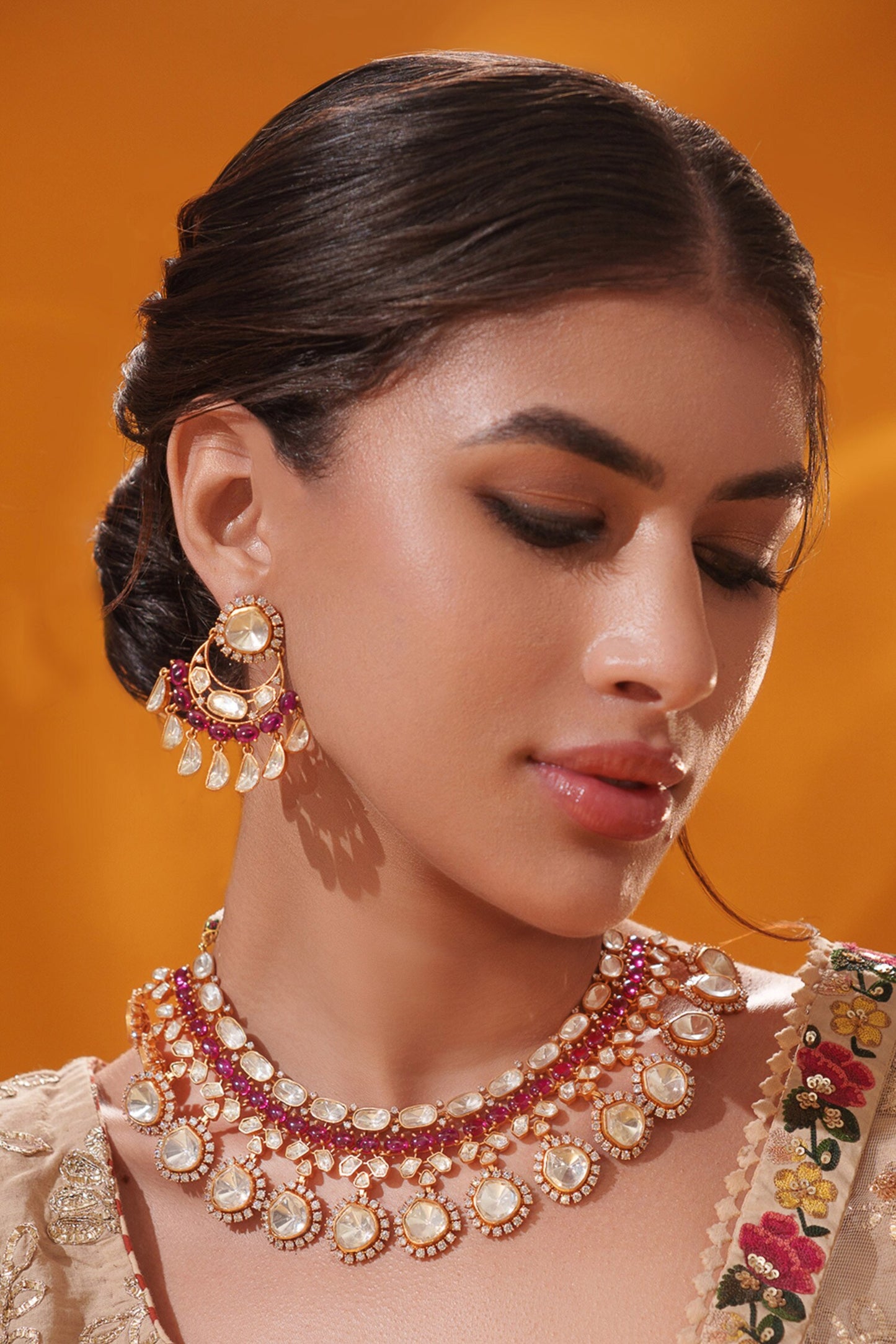 Red Stone Studded Necklace Set