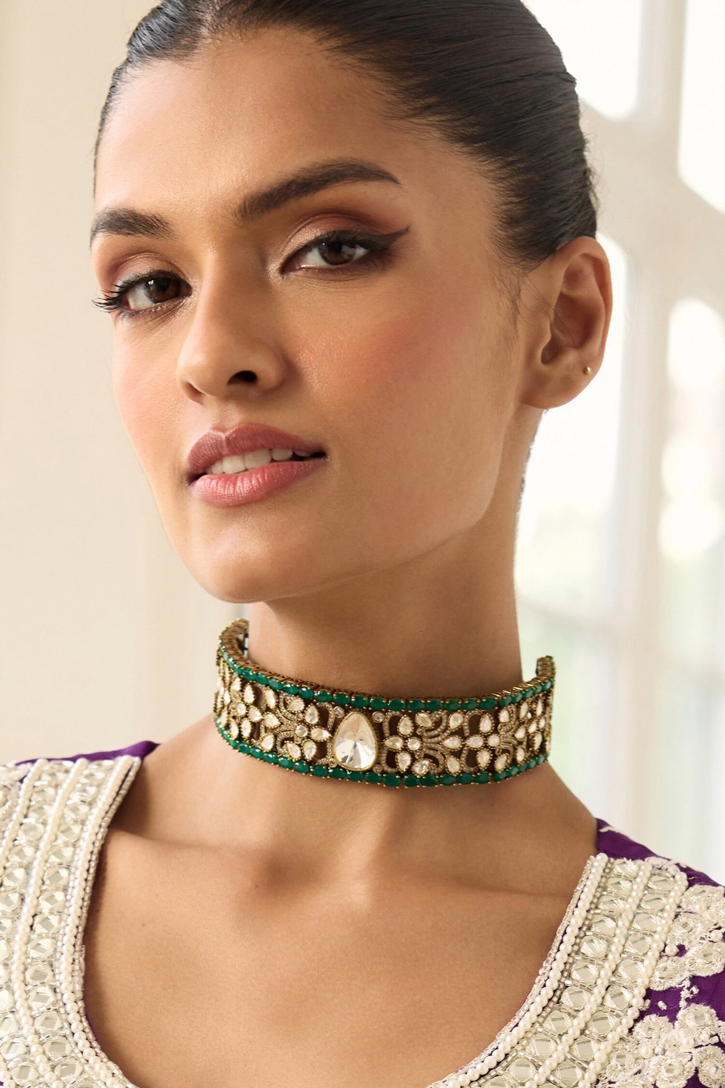 Naqsh Emerald Embellished Choker Set