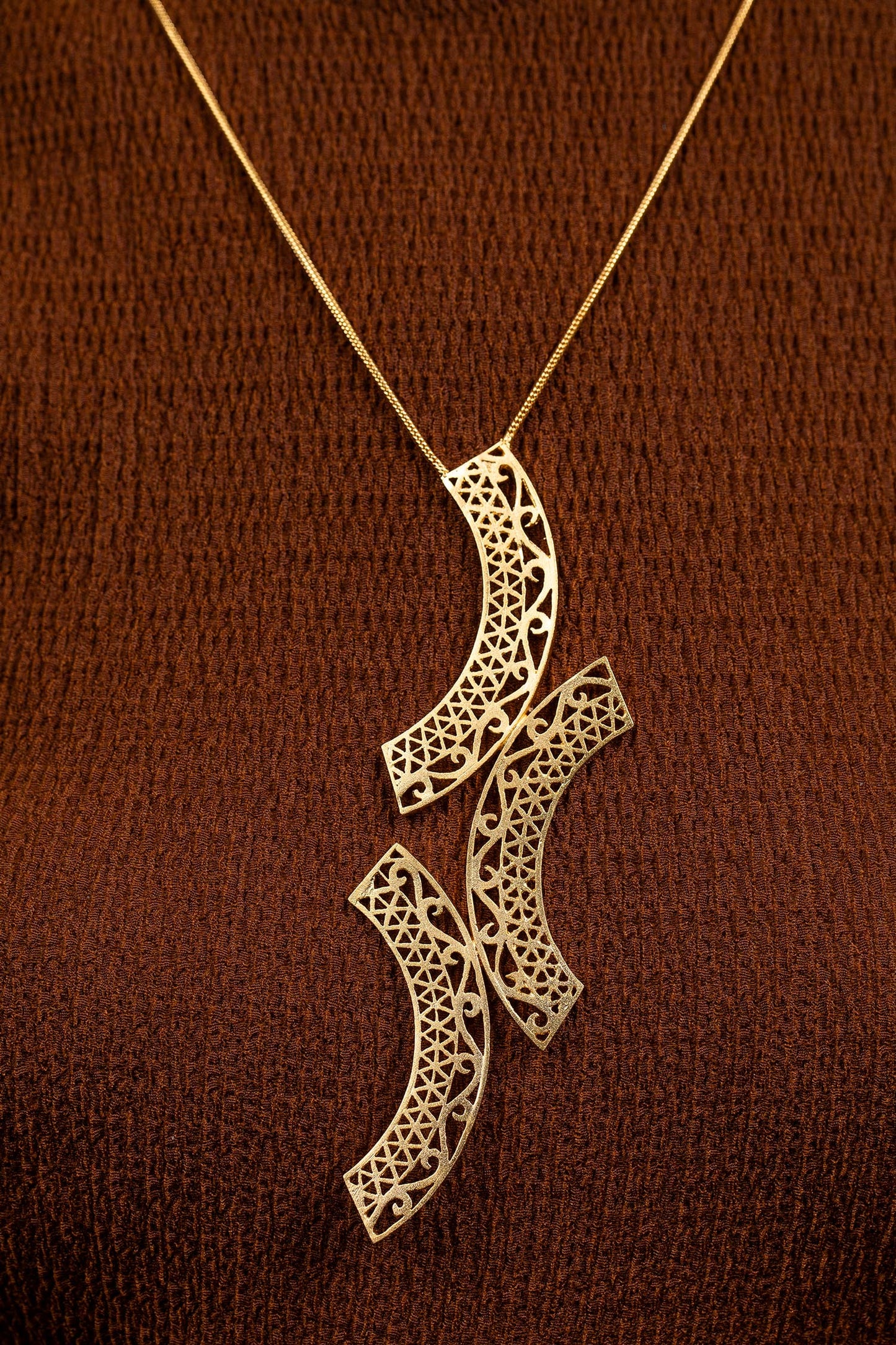 Kalchakra Lattice Vertical Necklace