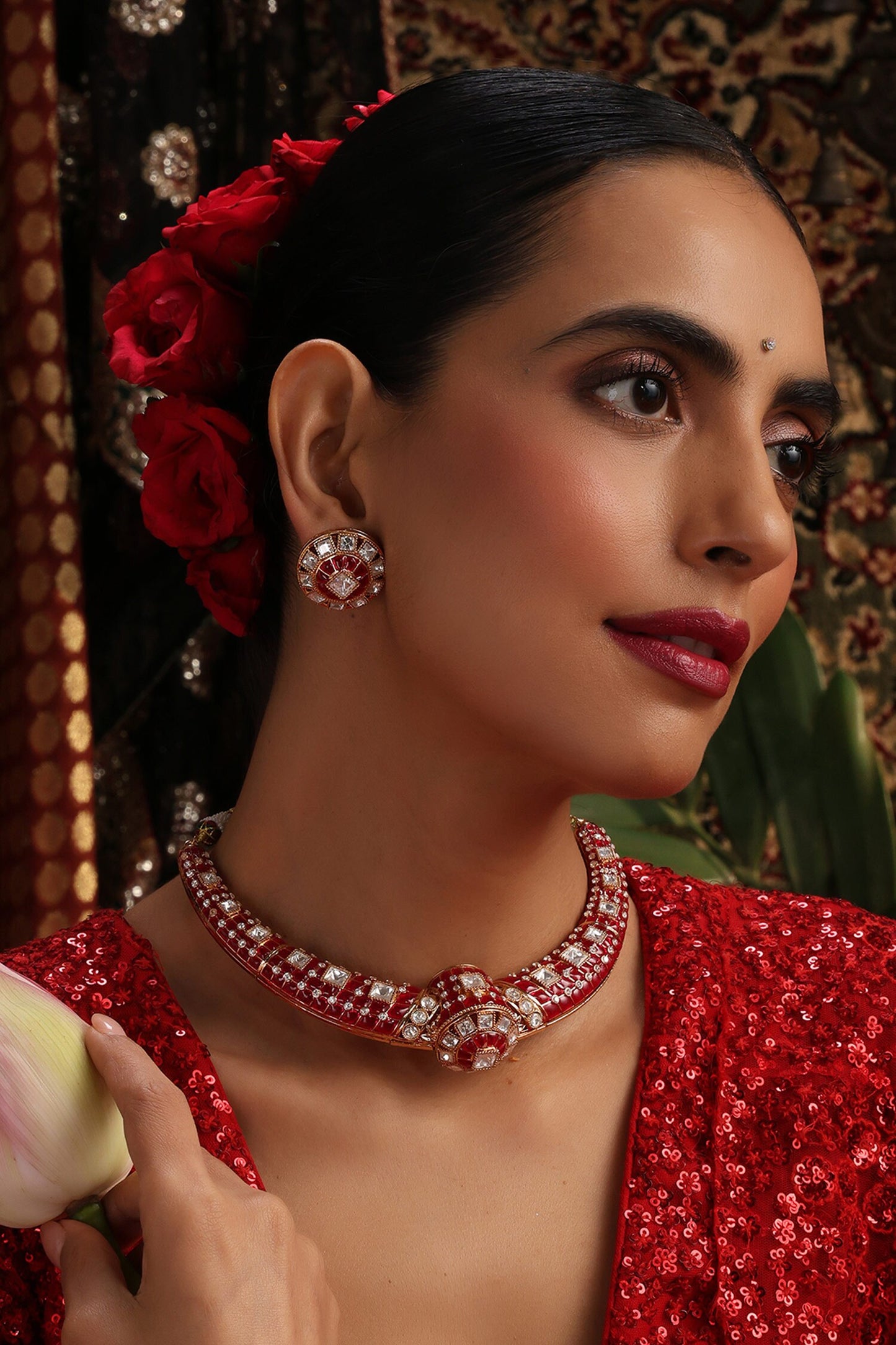 Kundan Embellished Necklace Set