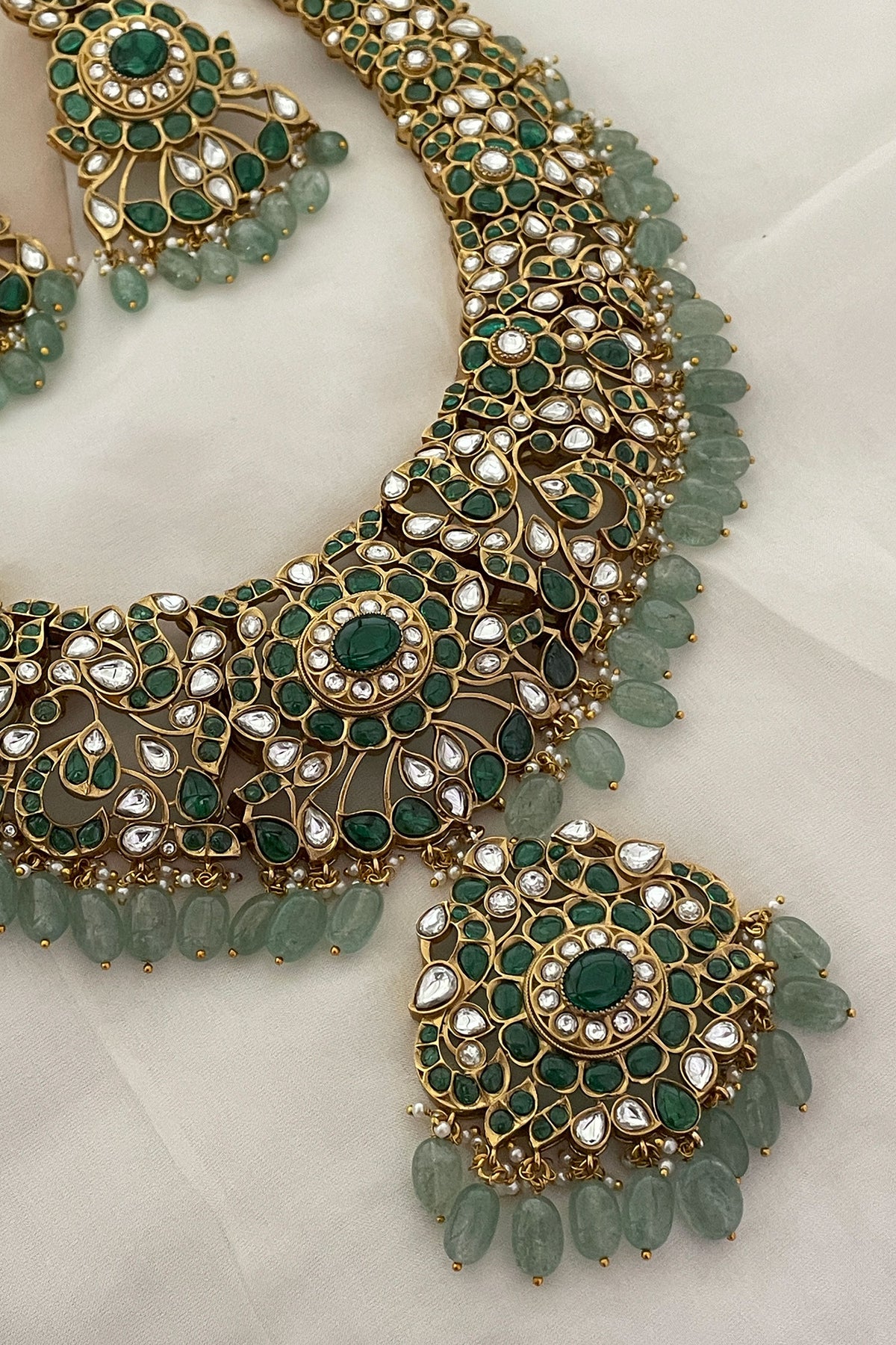 Green Bead Drop Polki Pendant Necklace Set