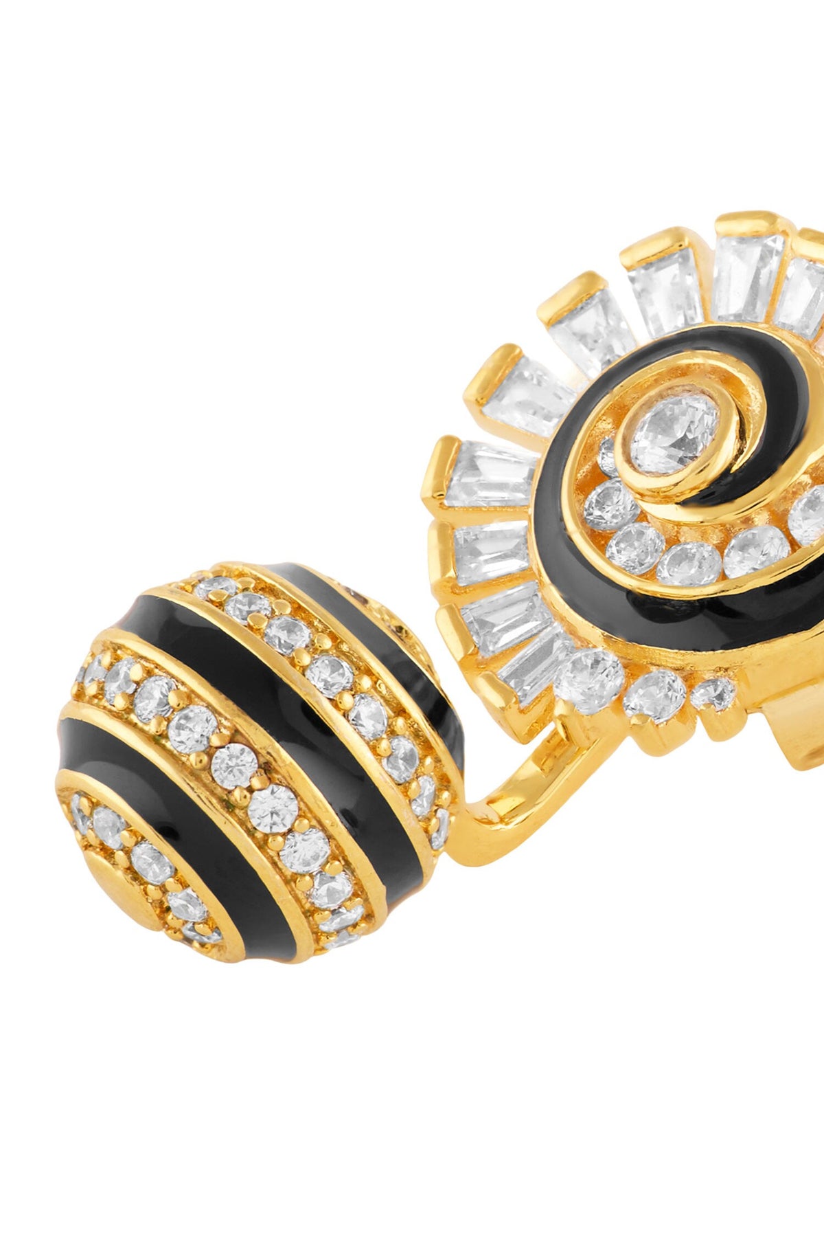 Fridae Dangler Earrings