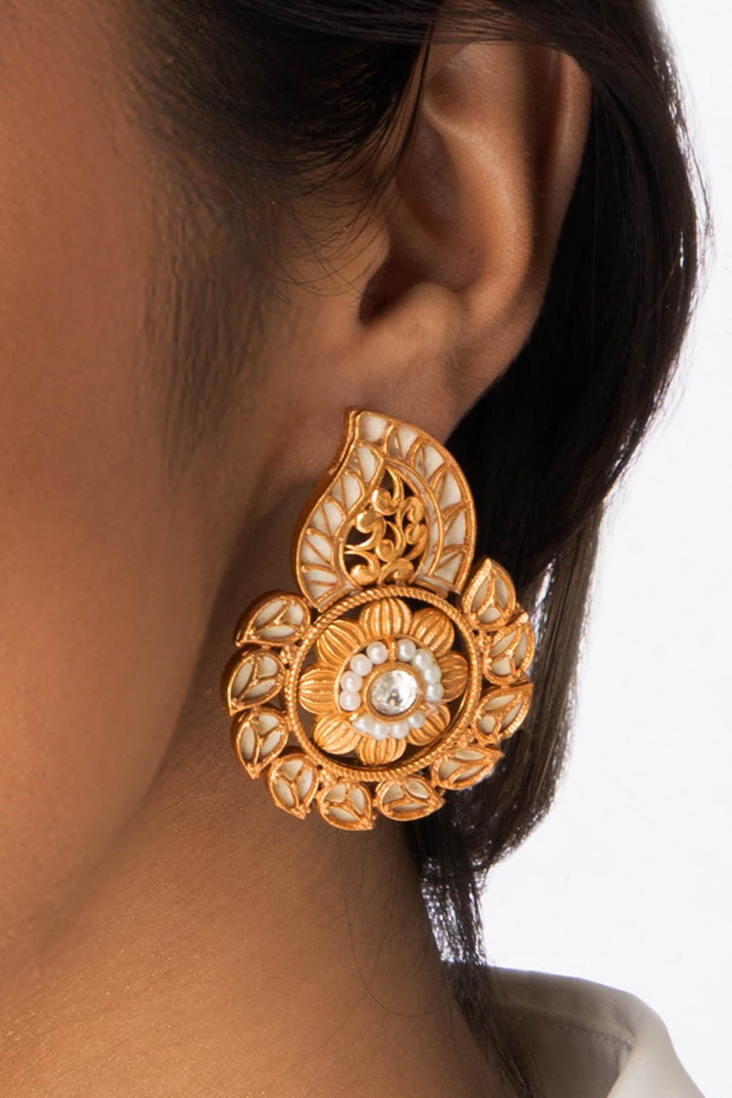 Stone Drop Flower Shaped Earrings