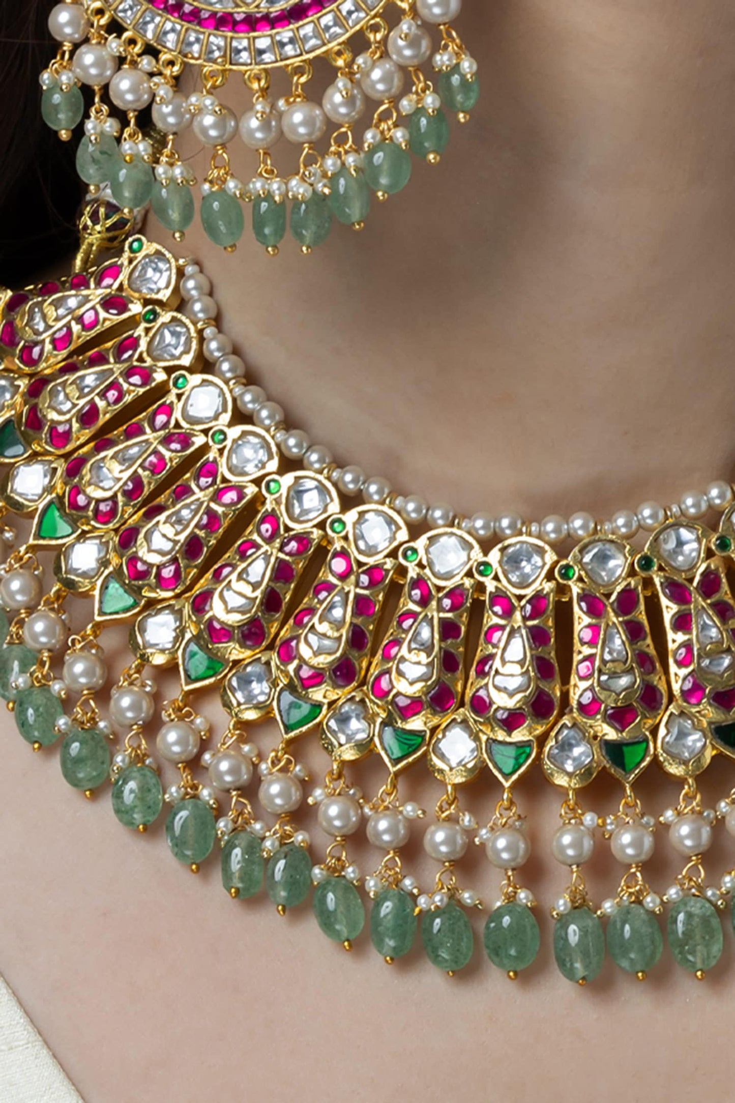 Festive Arch Heritage Necklace Set