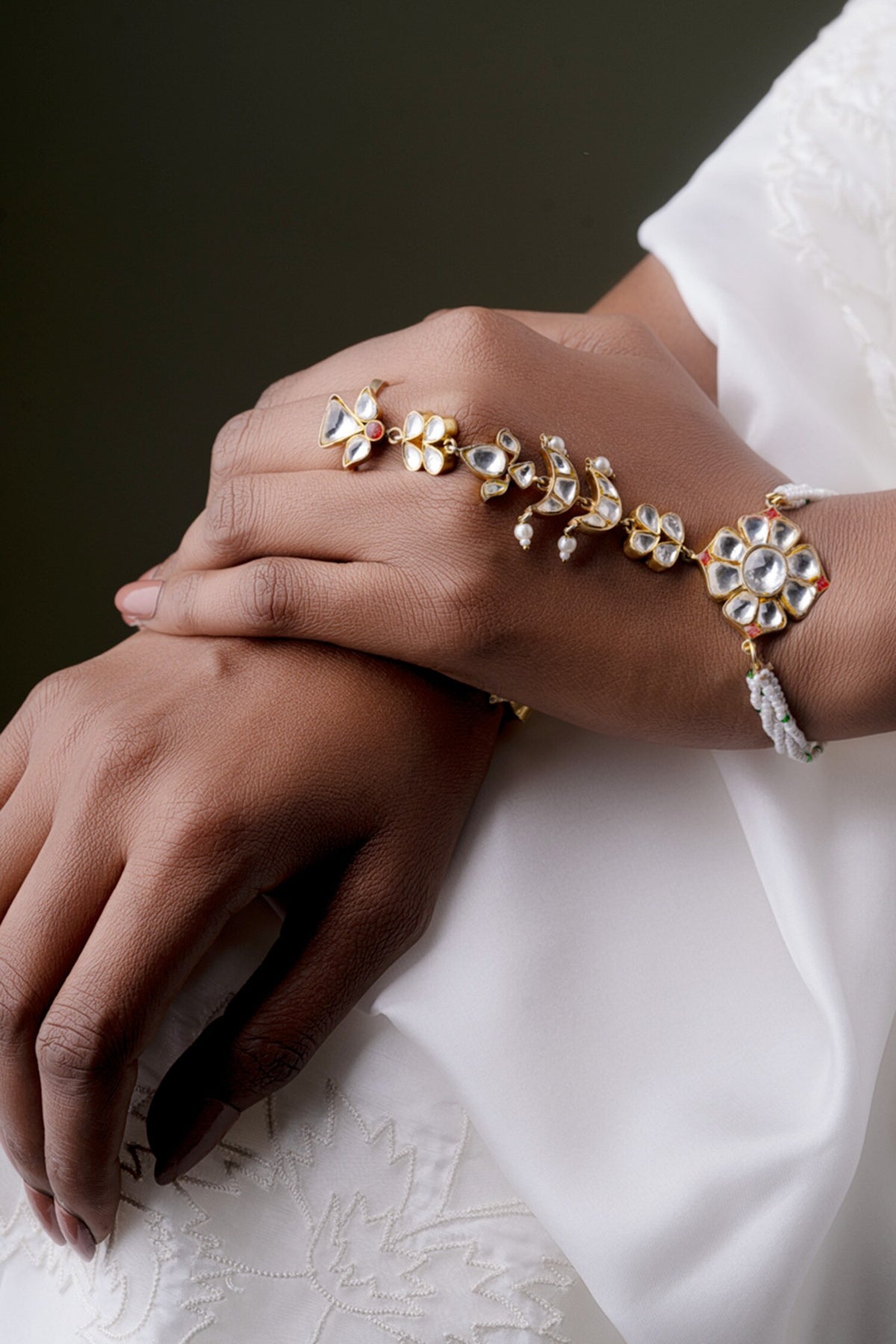 Polki Embellished Haathphool