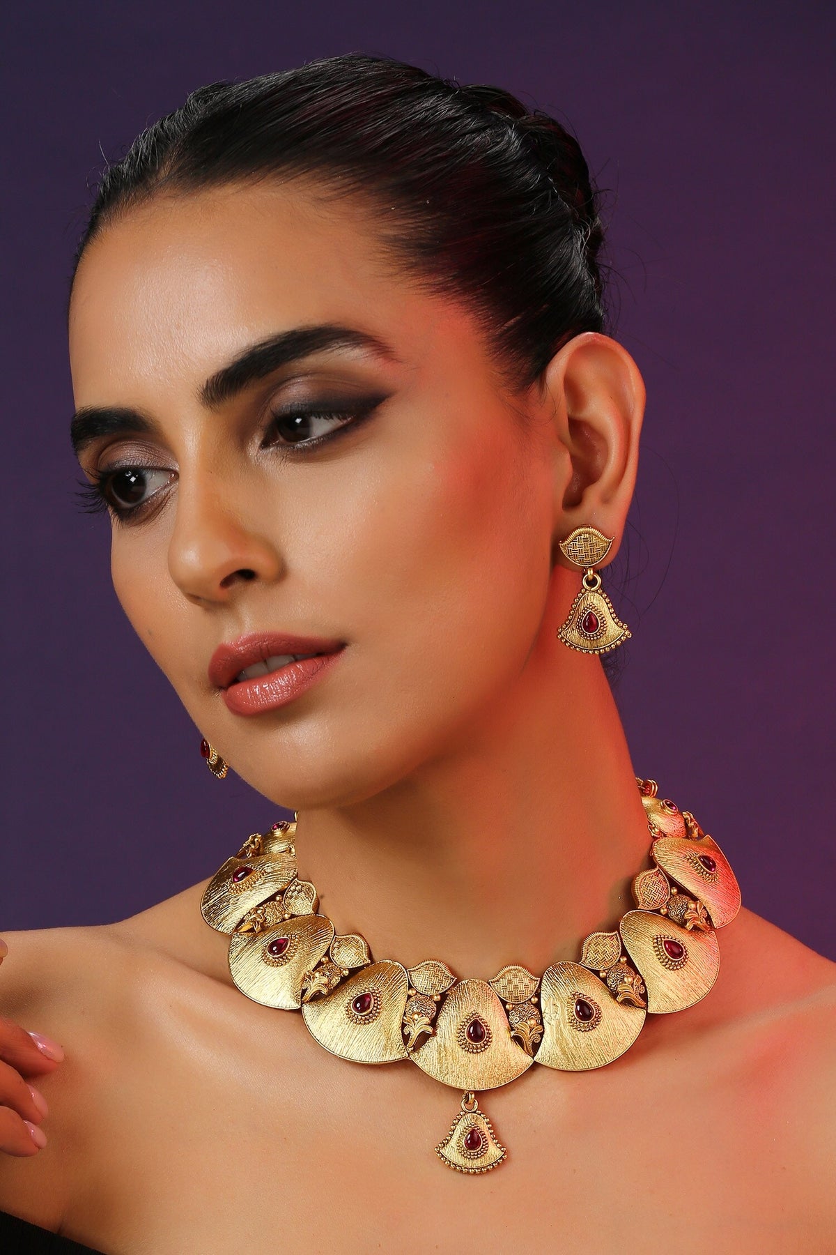 Textured Bell Necklace Set