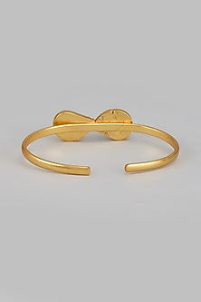 Gold Finish Kundan Polki Bracelet