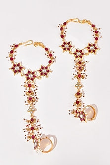 Gold Finish Red Kundan Polki Haathphools (Set Of 2)